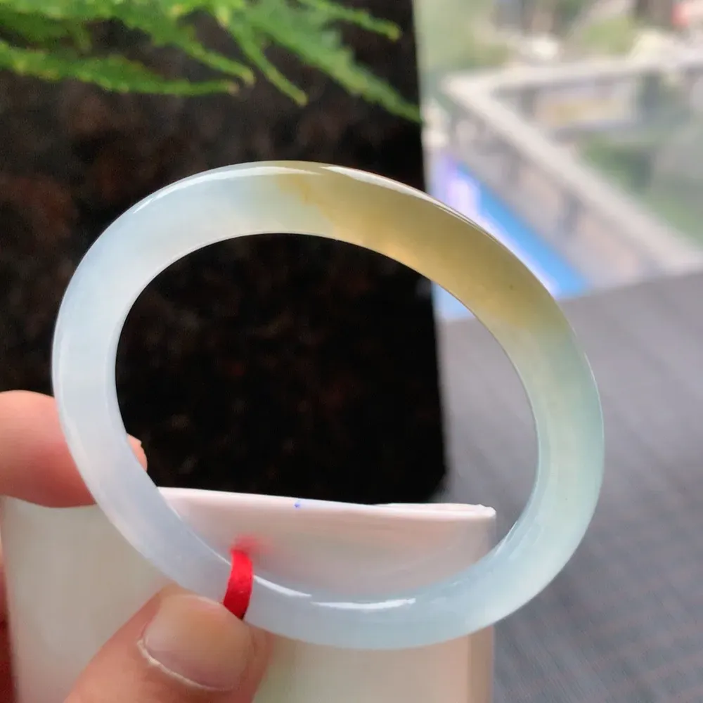 圆条冰玻黄翡 无瑕 尺寸:54.4/7.4/7.7 种色俱佳