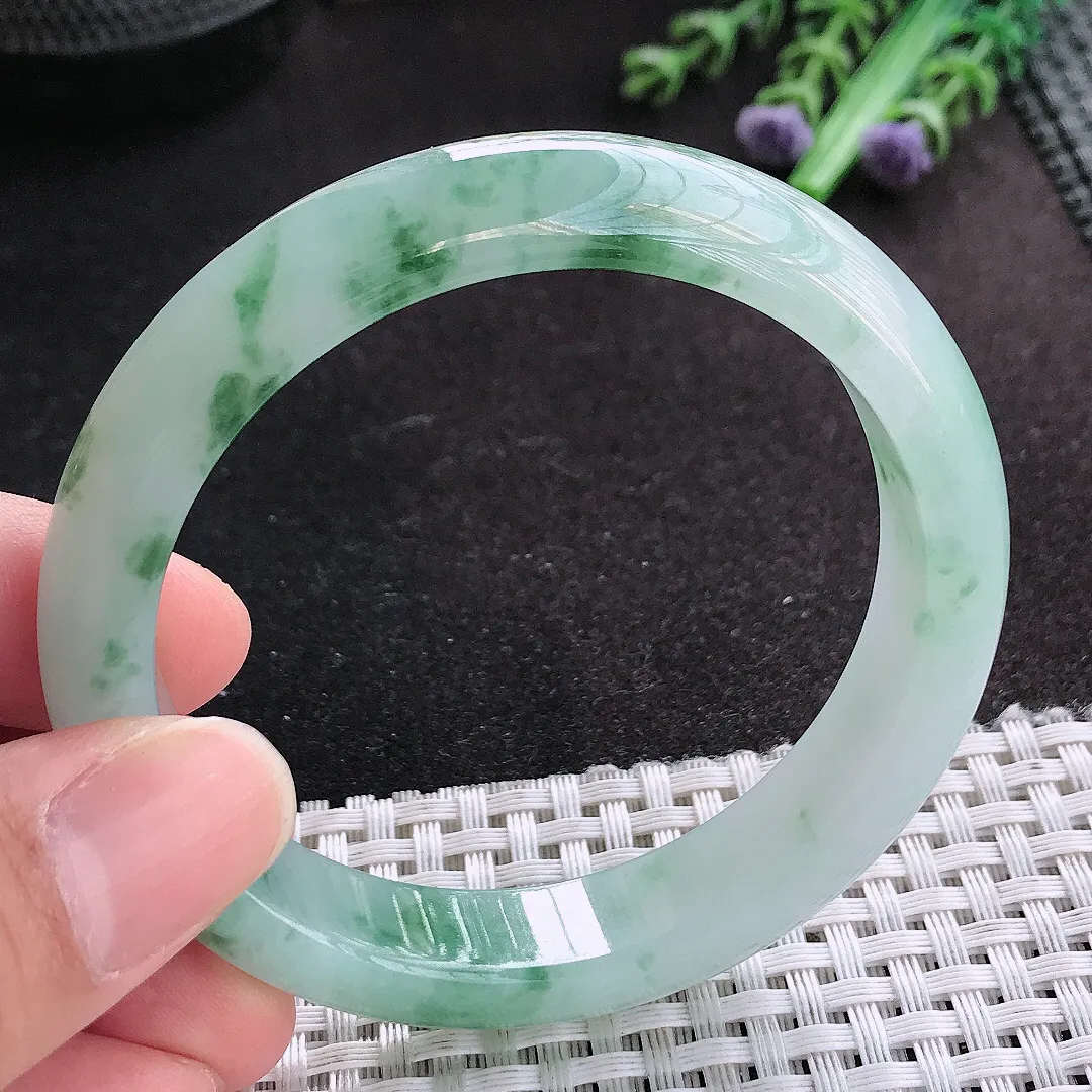 天然A货翡翠56/12.3/7.8老坑冰胶果冻飘花手镯宽边玉手镯