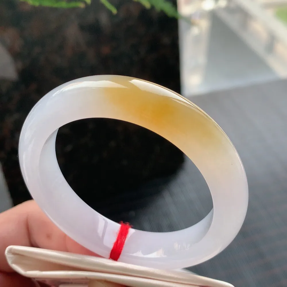 正圈高冰黄翡 无瑕 尺寸:53.1/12.1/8.6 种色兼备