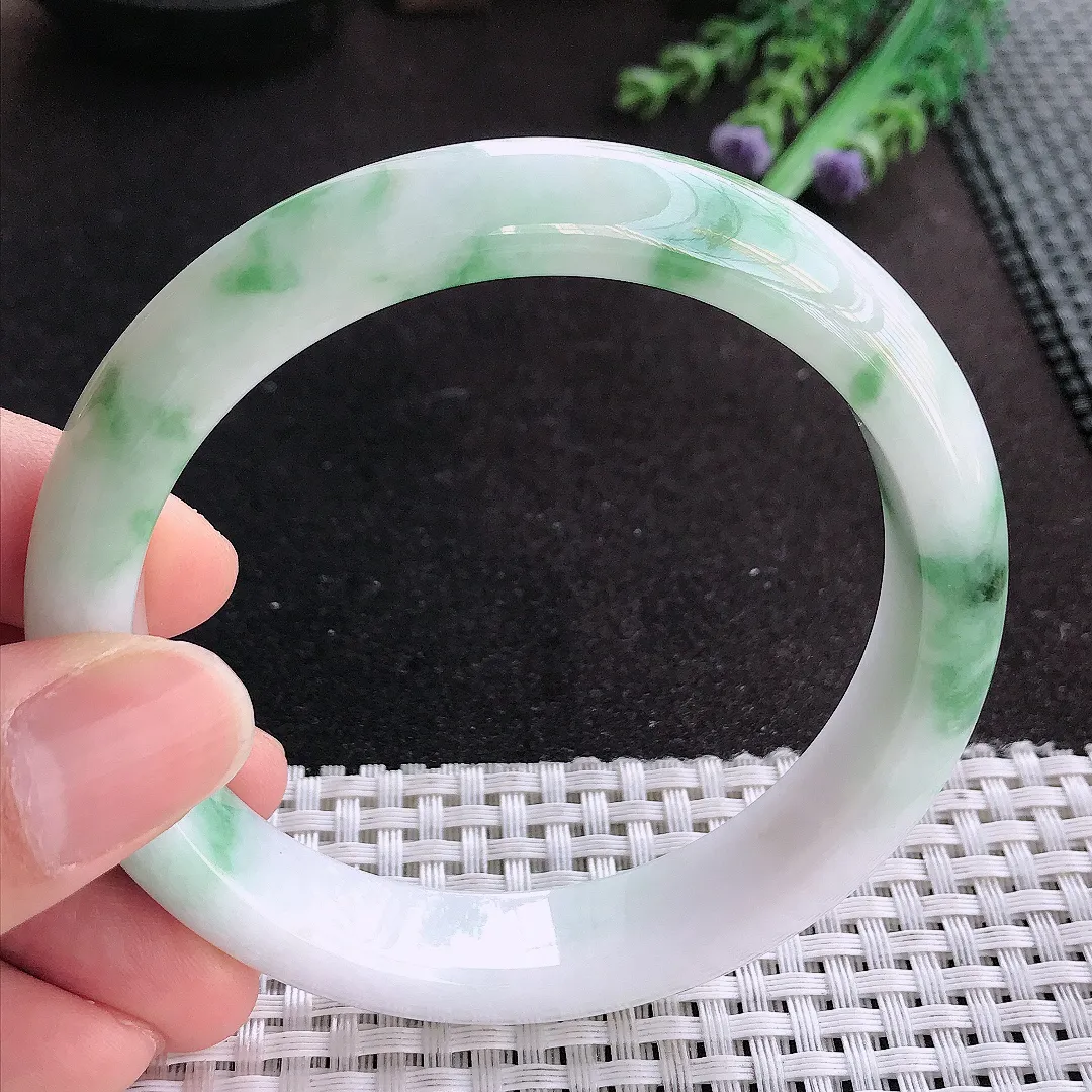 天然A货翡翠61.5/12.8/8.8老坑精美温润大圈口飘花手镯宽边玉手镯