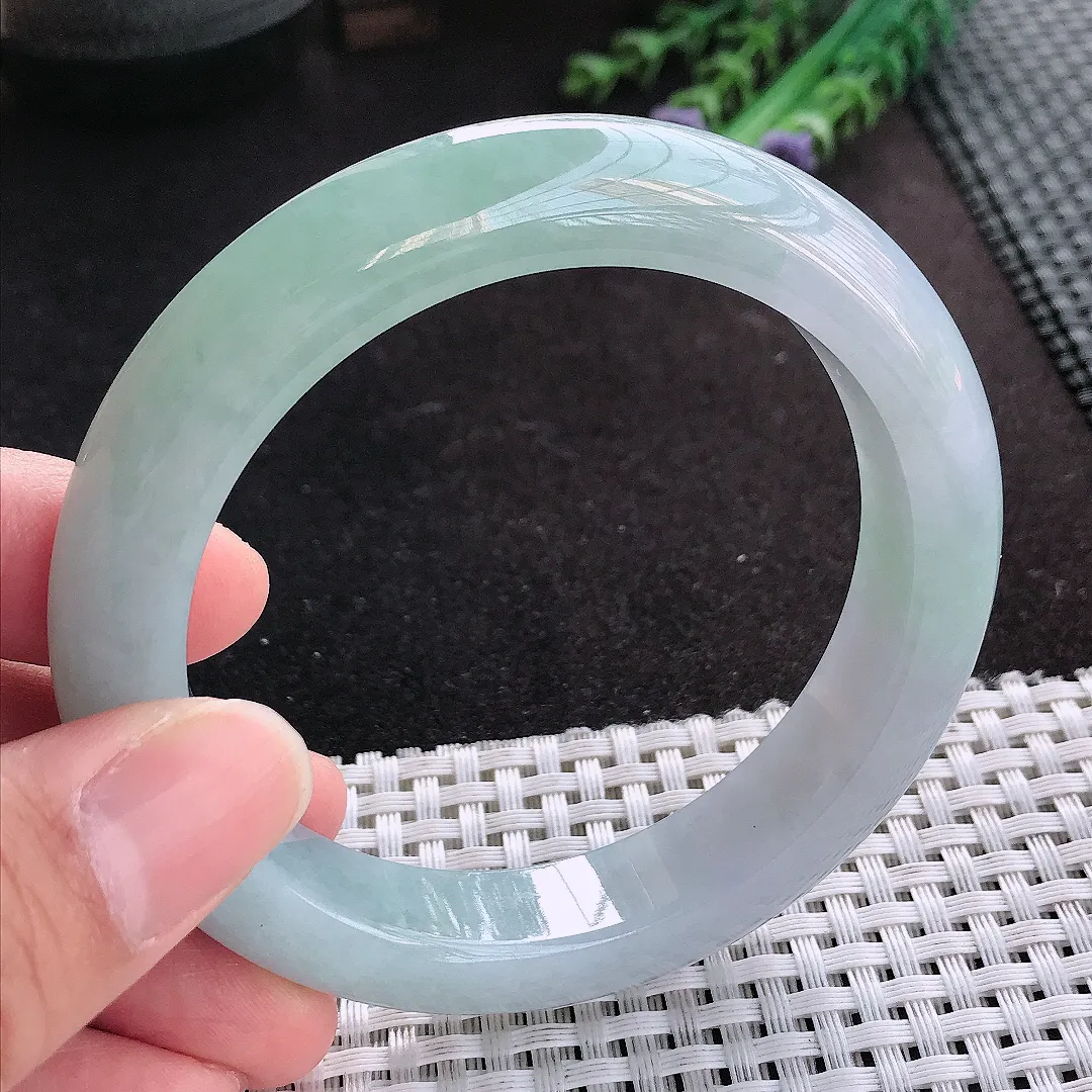 天然A货翡翠59/12.5/9.7老坑冰胶水灵冰晴手镯宽边玉手镯