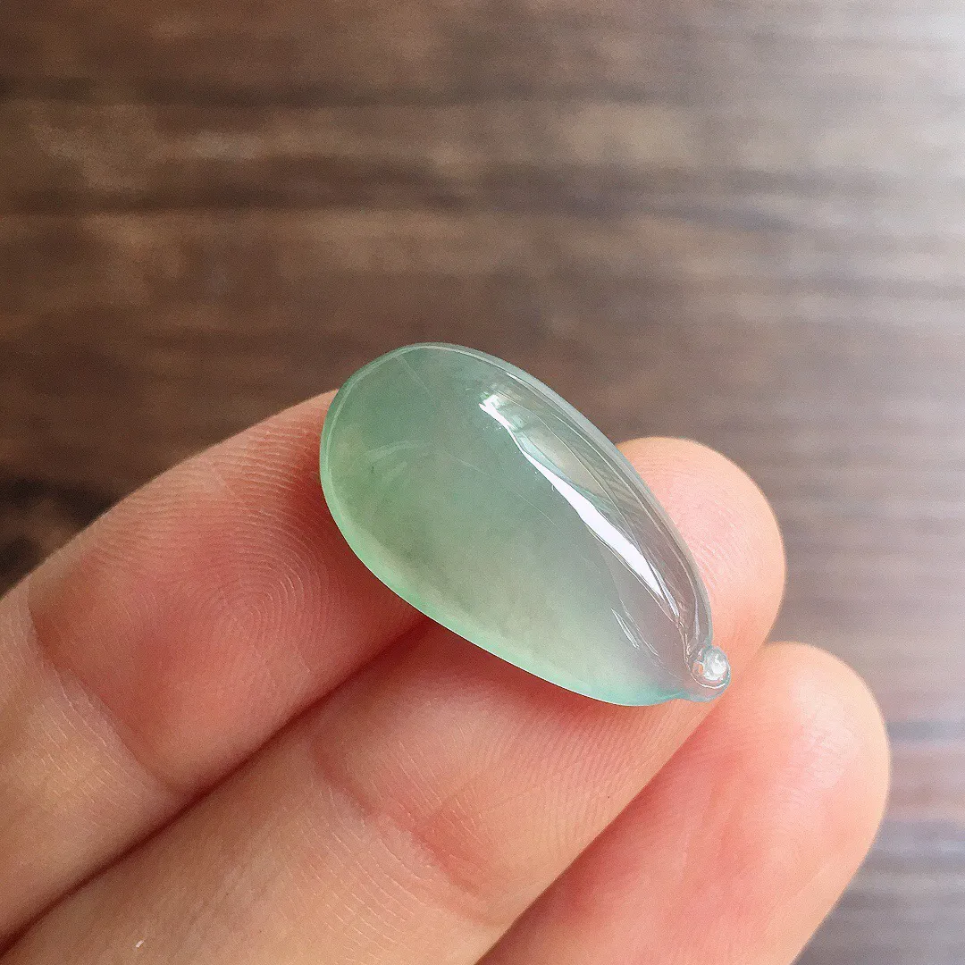 冰晴底福瓜，镶嵌佳品，冰润细腻，种水足 尺寸23*12.2*5.9