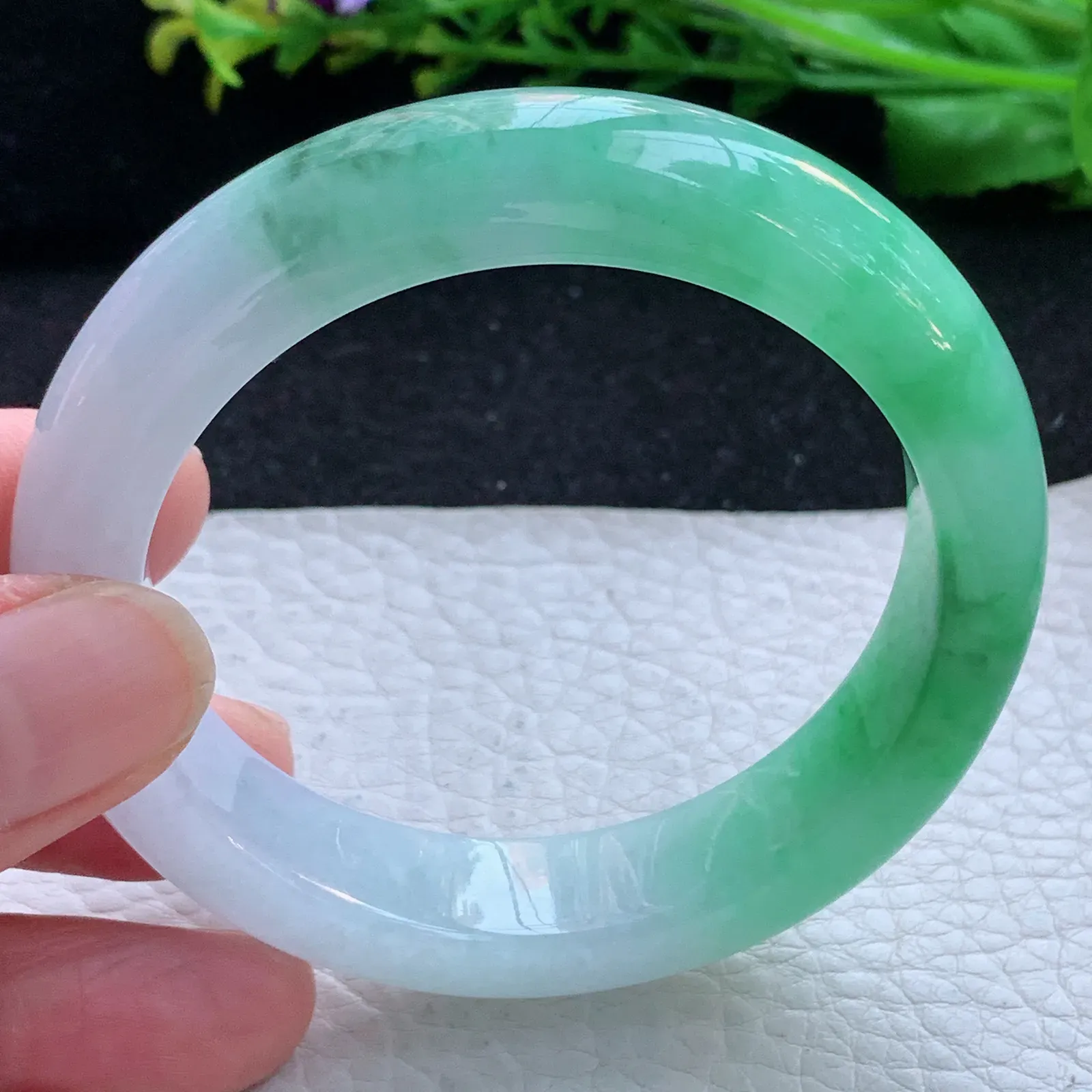 faa自然光53*13*8.8平安镯 缅甸翡翠a货玉手镯冰绿双彩宽边玉手环