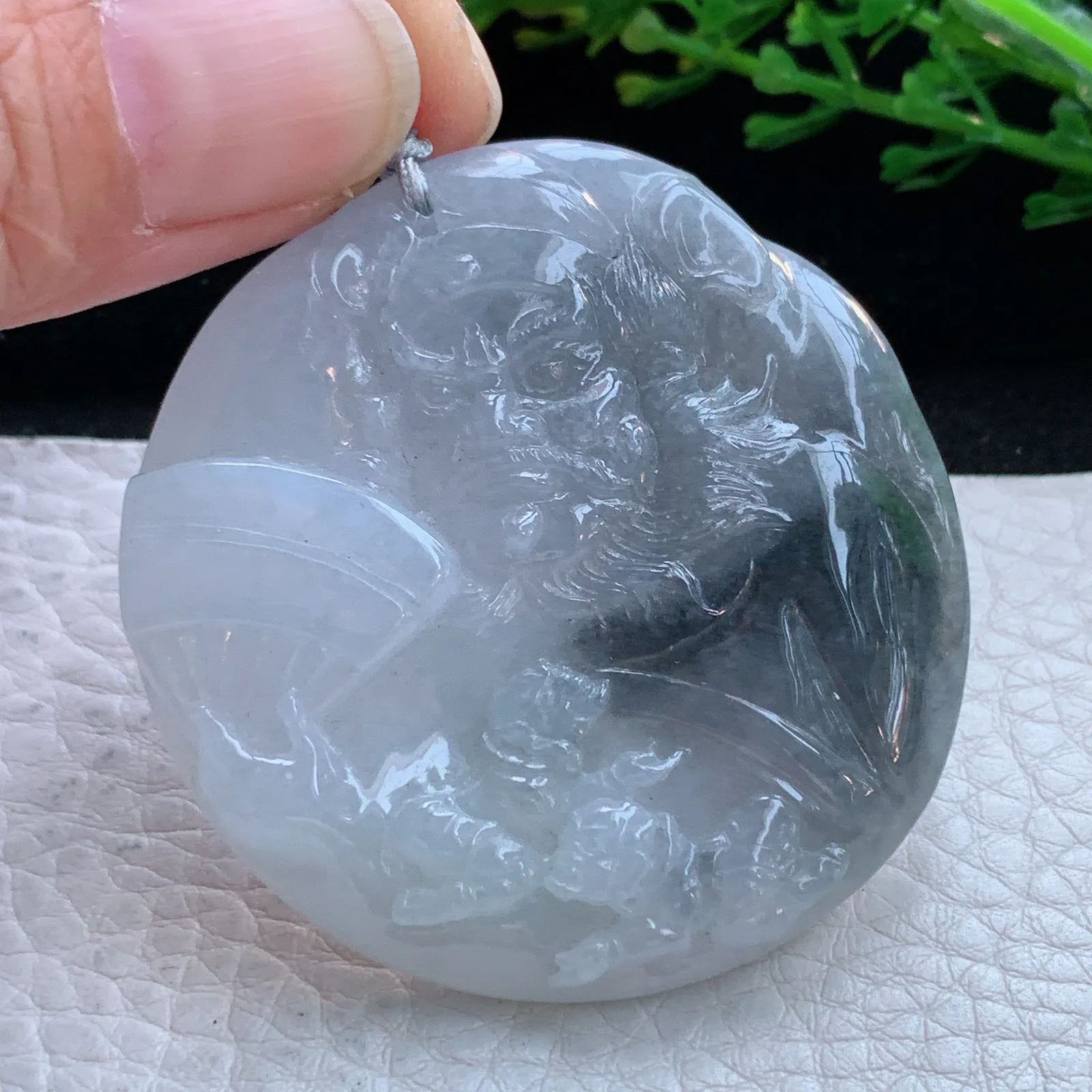 rp自然光50*48.5*7.3缅甸翡翠精雕冰双翻彩达摩玉吊坠 玉挂件