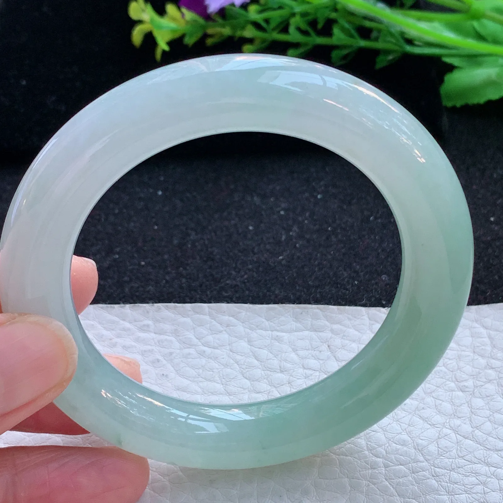 xd自然光55*11.2胖圆镯 缅甸翡翠a货玉手镯清新圆条玉手环