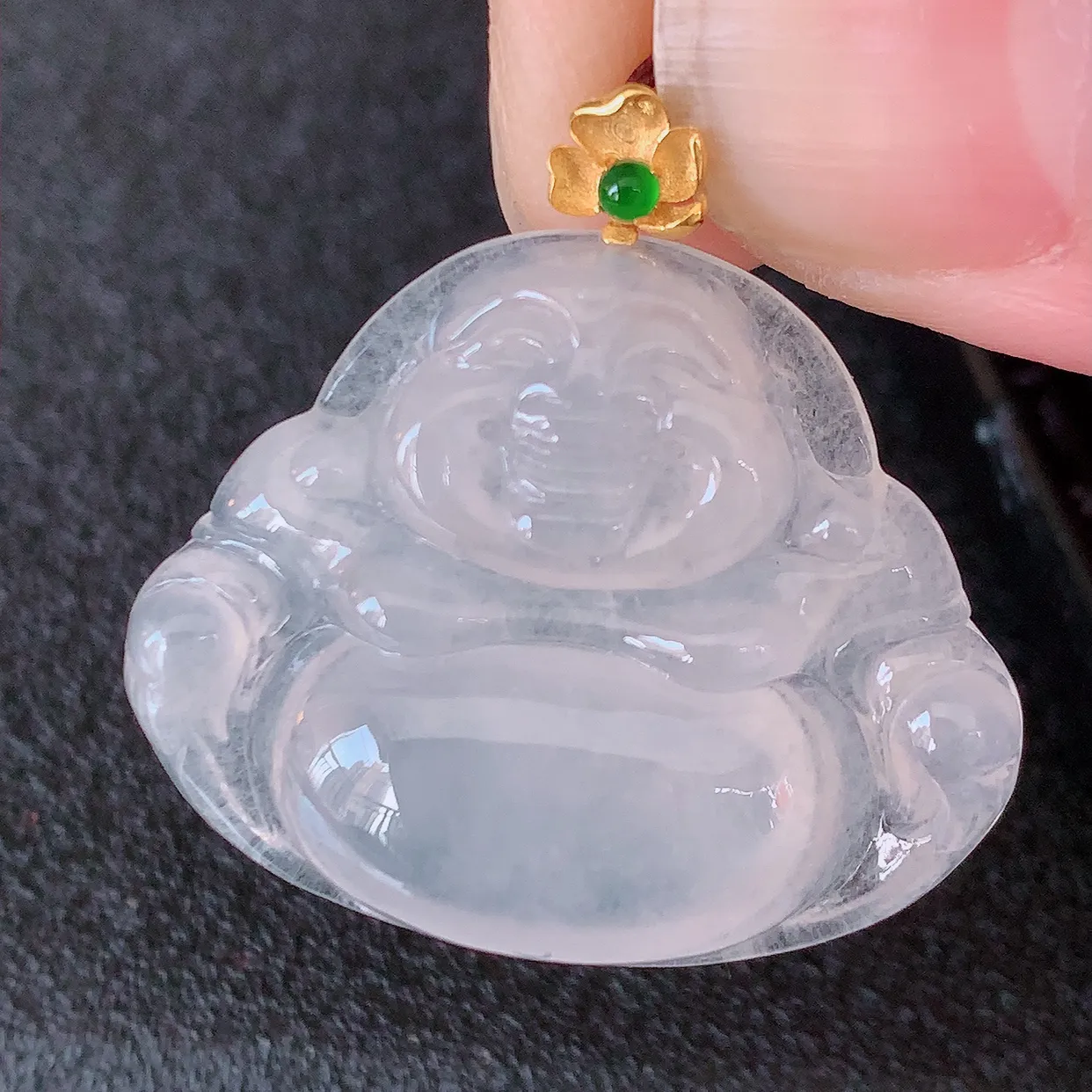 18K金镶嵌冰种翡翠佛公吊坠，种老水足，雕工精湛 ，寓意美好，佩戴时尚出众！#41.27整体27.5-裸裸28.5*23*5.6