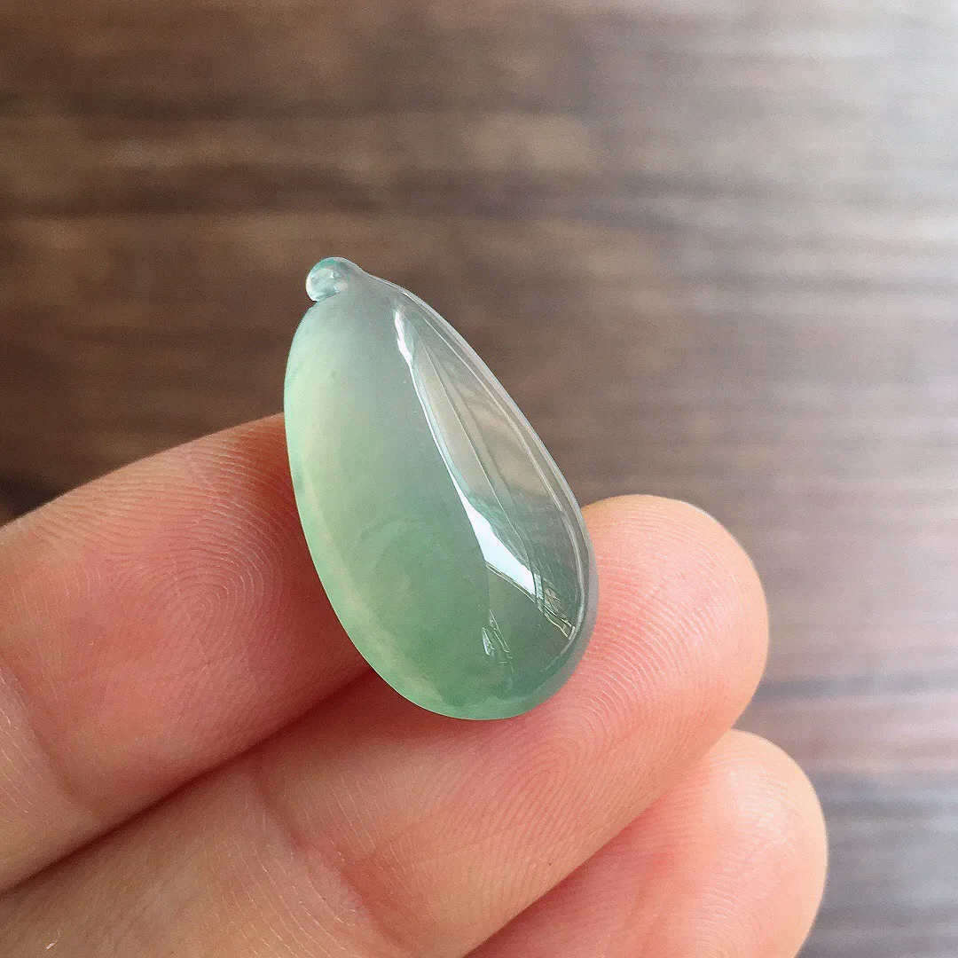 冰晴底福瓜，镶嵌佳品，冰润细腻，种水足 尺寸23*12.2*5.9