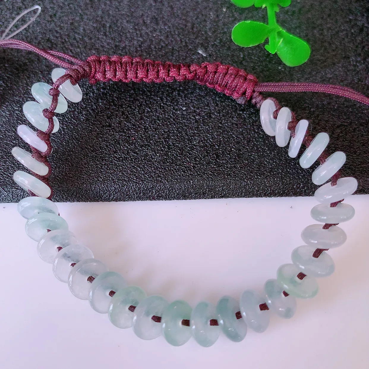 自然光实拍，冰种翡翠平安扣手串手链，种老水足，冰清玉润  颜色漂亮  #49.27取一尺寸7