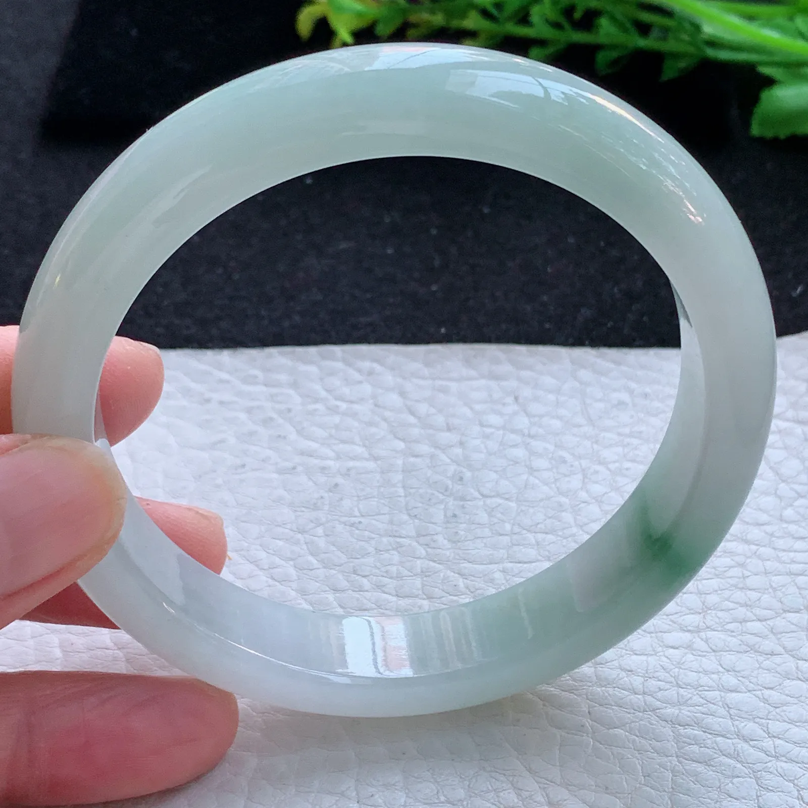 yh大圈口63*12.6*8.2平安镯 缅甸翡翠a货玉手镯冰飘花宽边玉手环