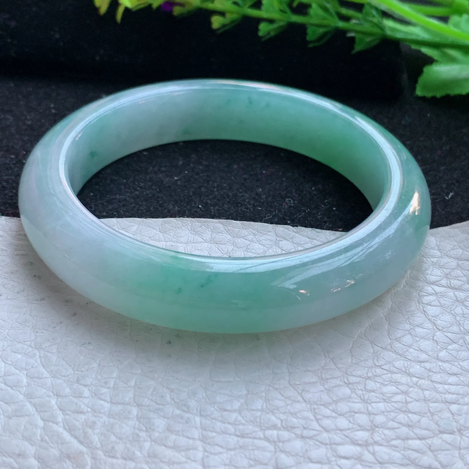 yh自然光56*12*9平安镯 缅甸翡翠a货玉手镯清新水灵宽边玉手环