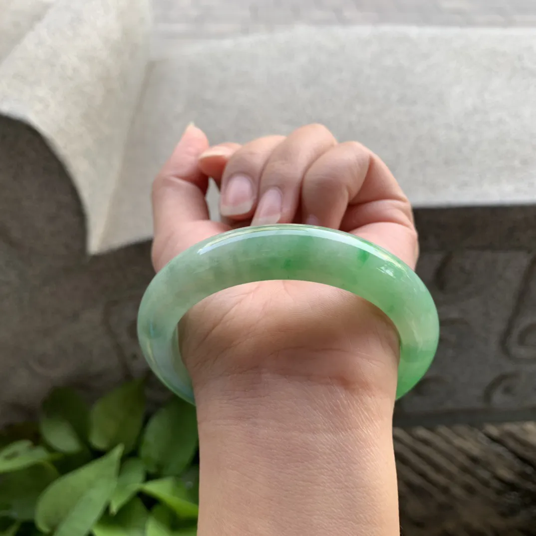 圈口57.8-12.3-9.5【飘阳绿正圈手镯】正圈57 58可戴