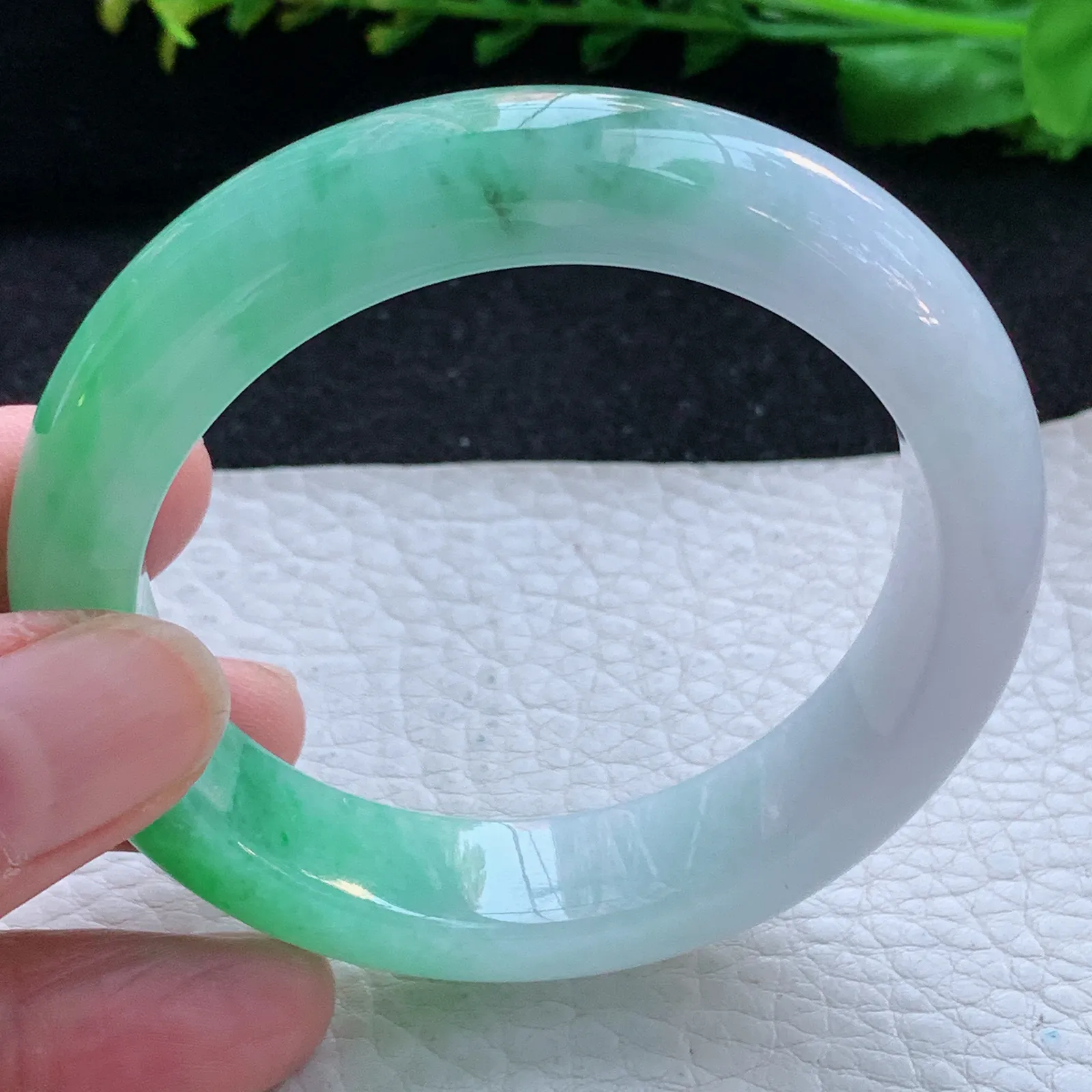 faa自然光53*13*8.8平安镯 缅甸翡翠a货玉手镯冰绿双彩宽边玉手环