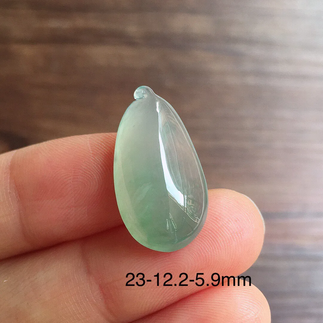 冰晴底福瓜，镶嵌佳品，冰润细腻，种水足 尺寸23*12.2*5.9