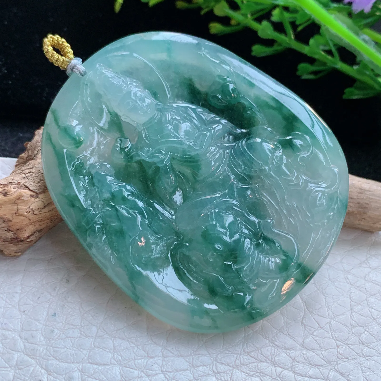 rp自然光53*45.3*5.8缅甸翡翠精雕冰飘花普贤观音菩萨玉吊坠 玉挂件