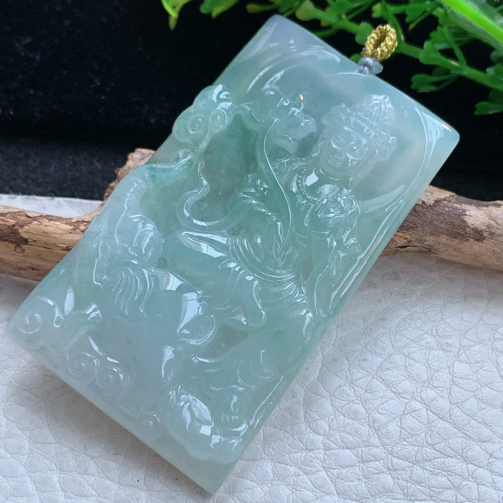 rp自然光59.3*35.2*6缅甸翡翠精雕冰绿普贤菩萨玉吊坠 玉挂件