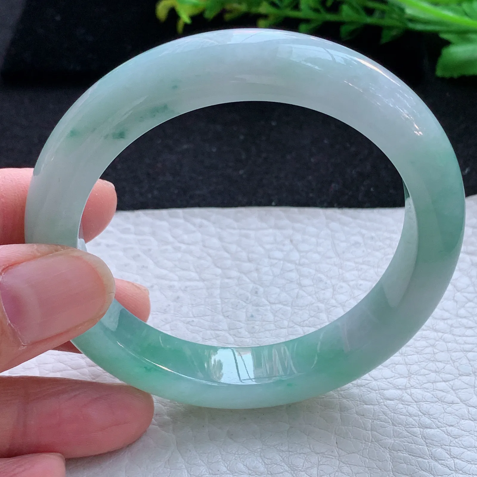 yh自然光56*12*9平安镯 缅甸翡翠a货玉手镯清新水灵宽边玉手环