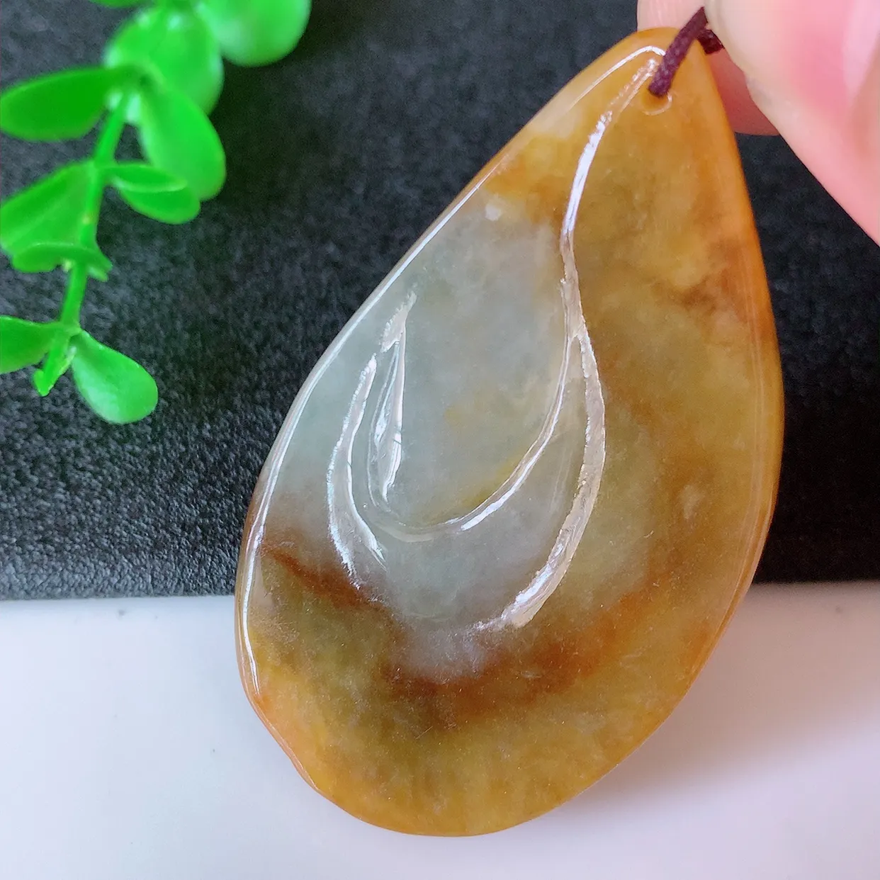 自然光实拍，特色冰黄翡双彩翡翠保平安宝宝佛吊坠，玉质莹润，佩戴佳品，#05.27