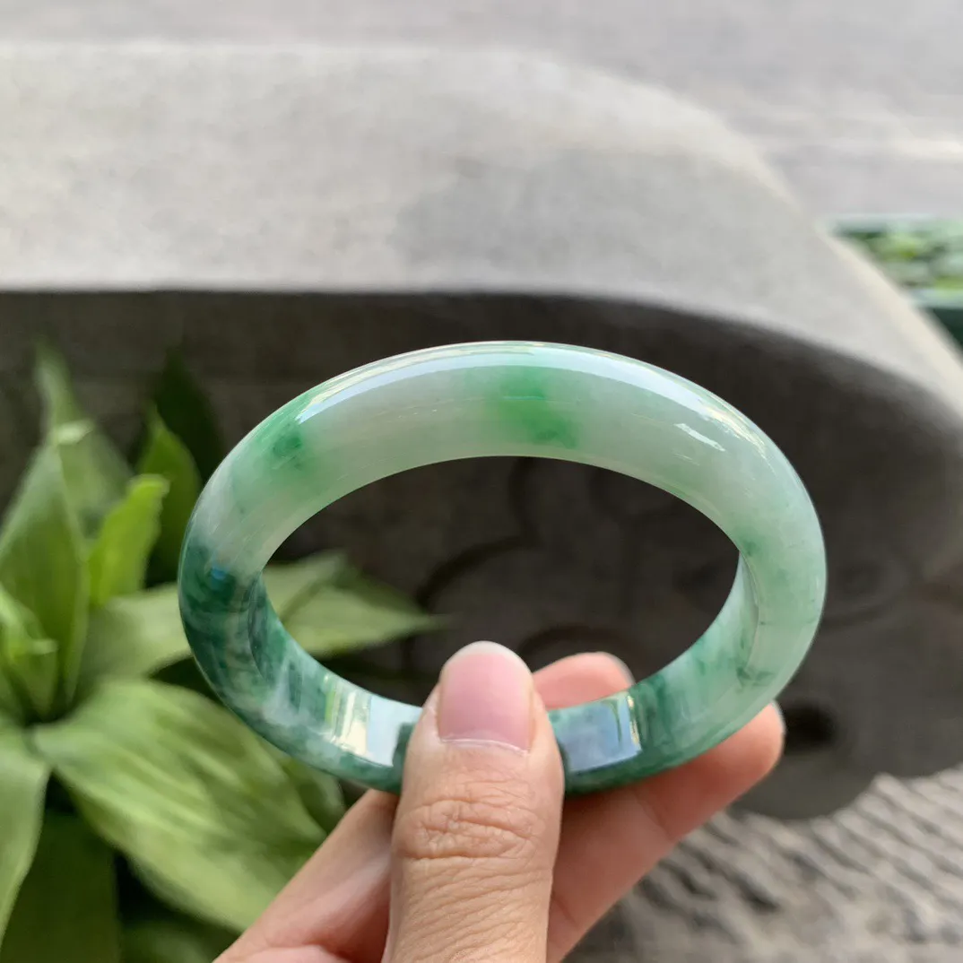 圈口56.5-12-8.5 【辣绿正圈手镯】正圈56 57可戴