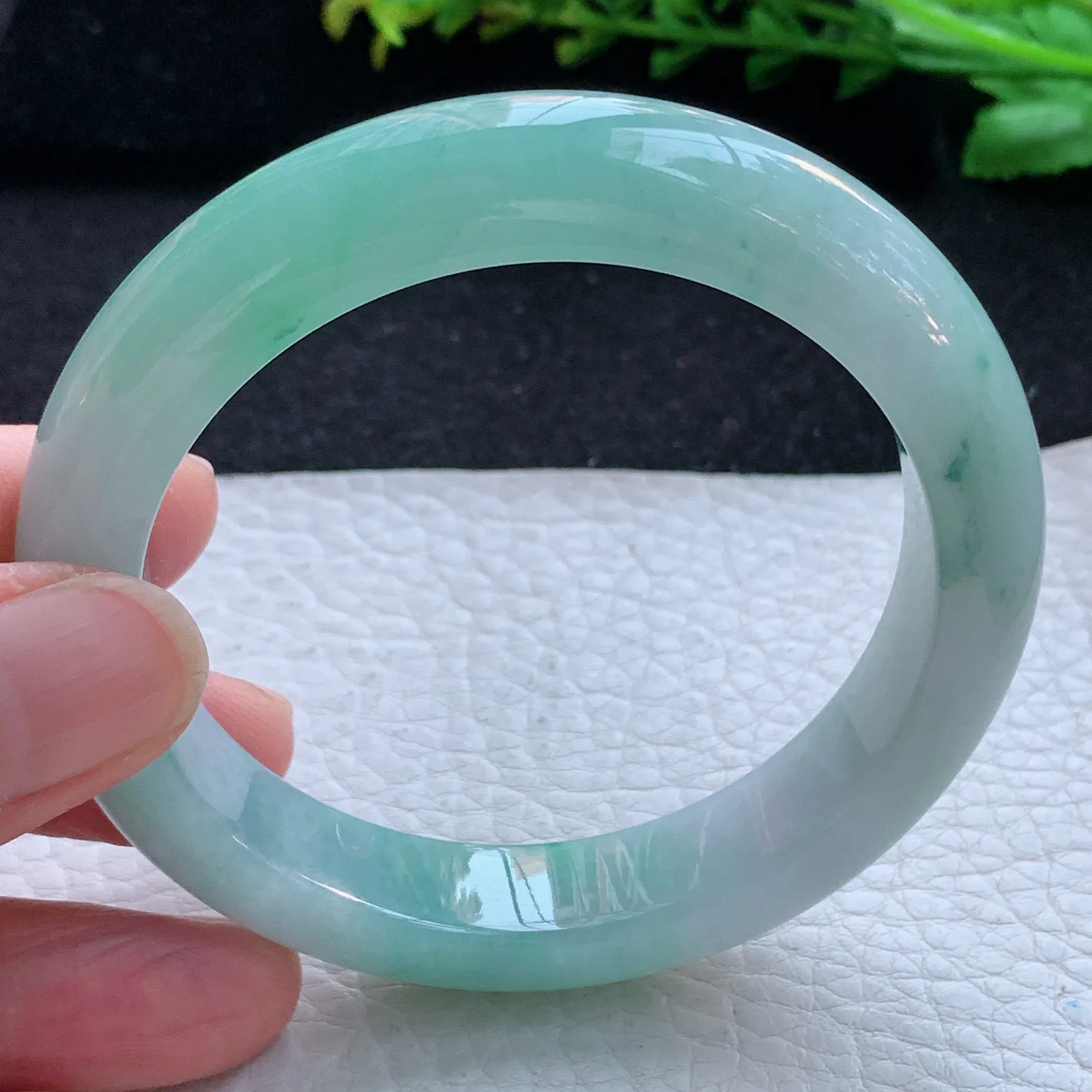 yh自然光56*12*9平安镯 缅甸翡翠a货玉手镯清新水灵宽边玉手环