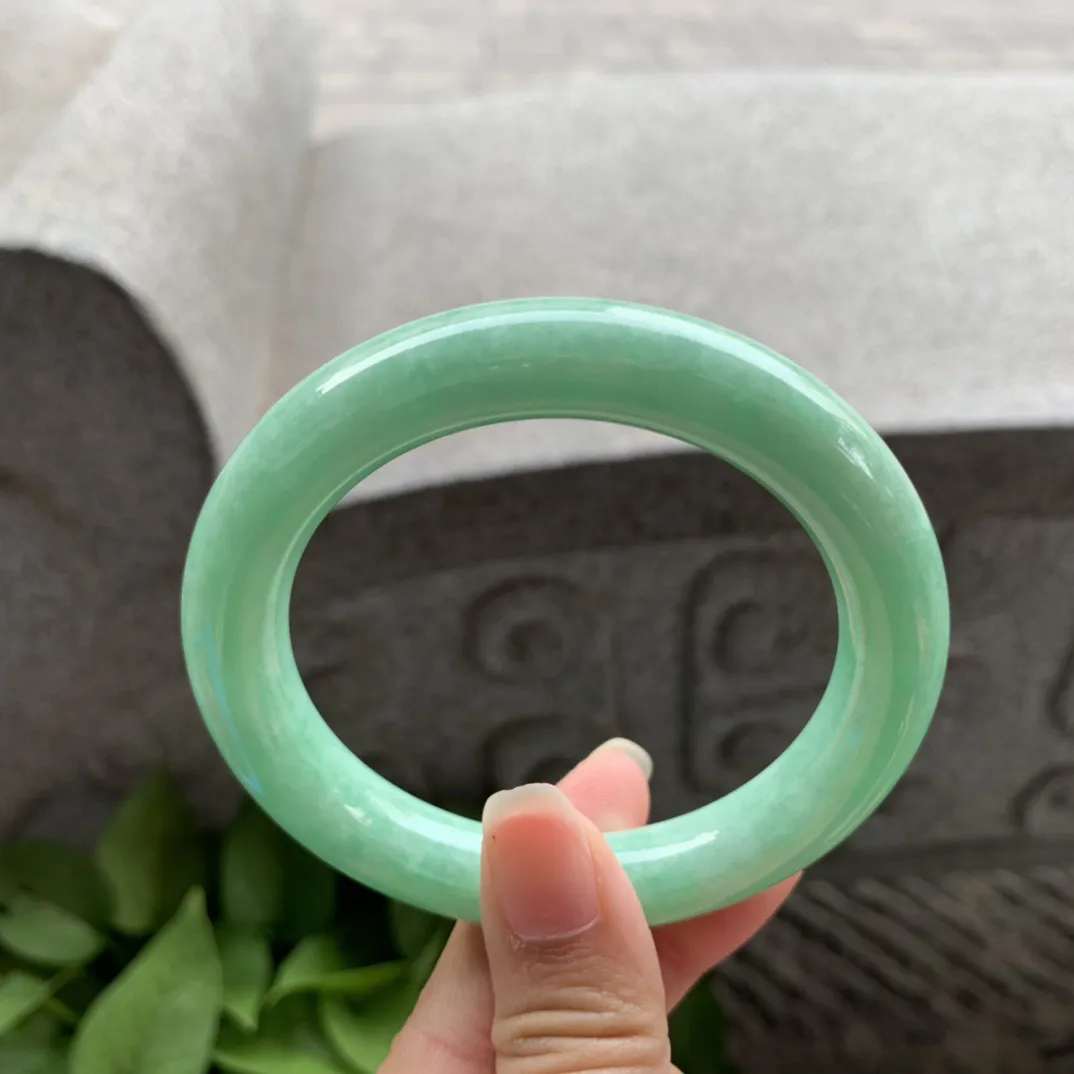 圈口 57-11.4-10.4【满绿圆条手镯】圆条57 58可戴