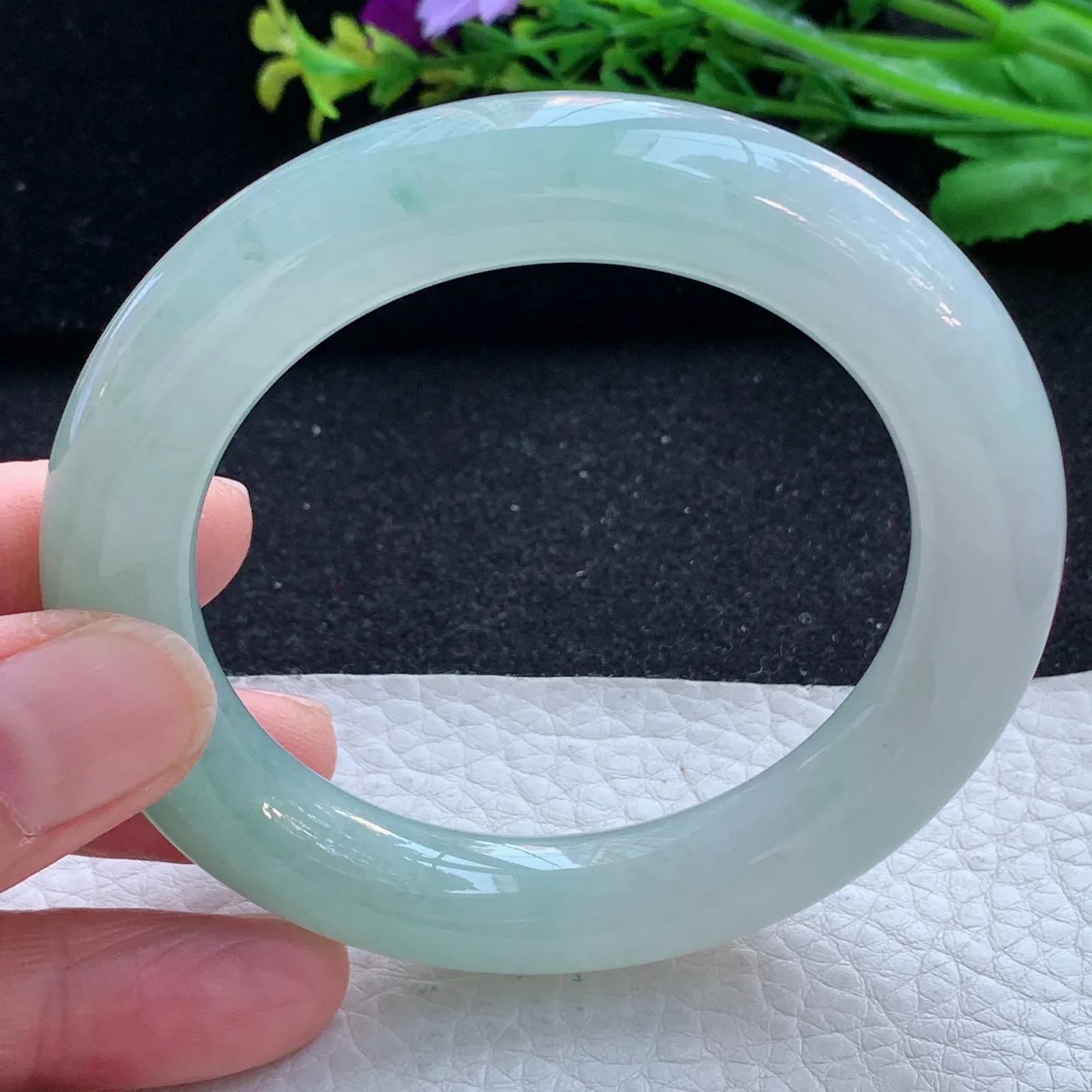 xd自然光55*11.2胖圆镯 缅甸翡翠a货玉手镯清新圆条玉手环