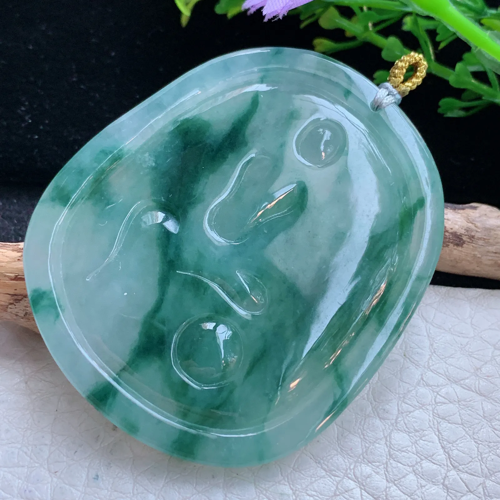 rp自然光53*45.3*5.8缅甸翡翠精雕冰飘花普贤观音菩萨玉吊坠 玉挂件