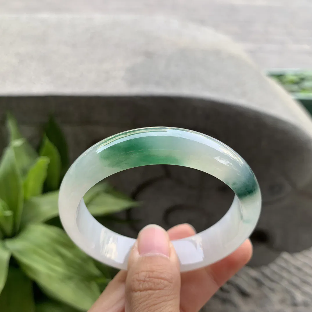 圈口55.3-13.8-7.9 【冰飘绿正圈手镯】正圈55 56可戴