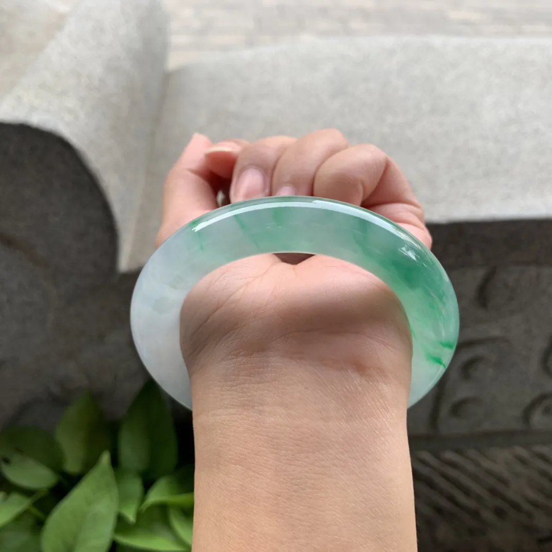 圈口55.5-11.8 【冰飘绿圆条手镯】圆条55 56可戴