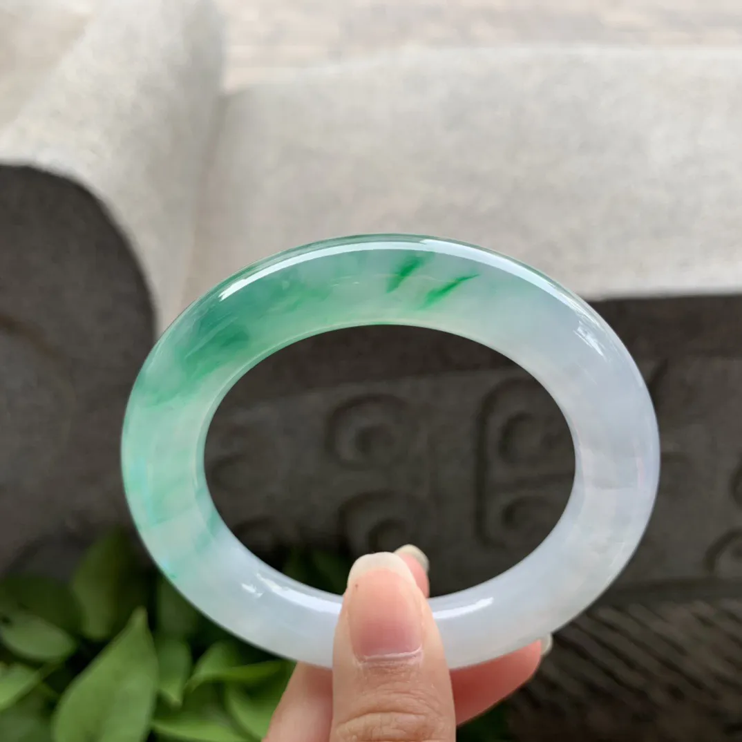 圈口55.5-11.8 【冰飘绿圆条手镯】圆条55 56可戴