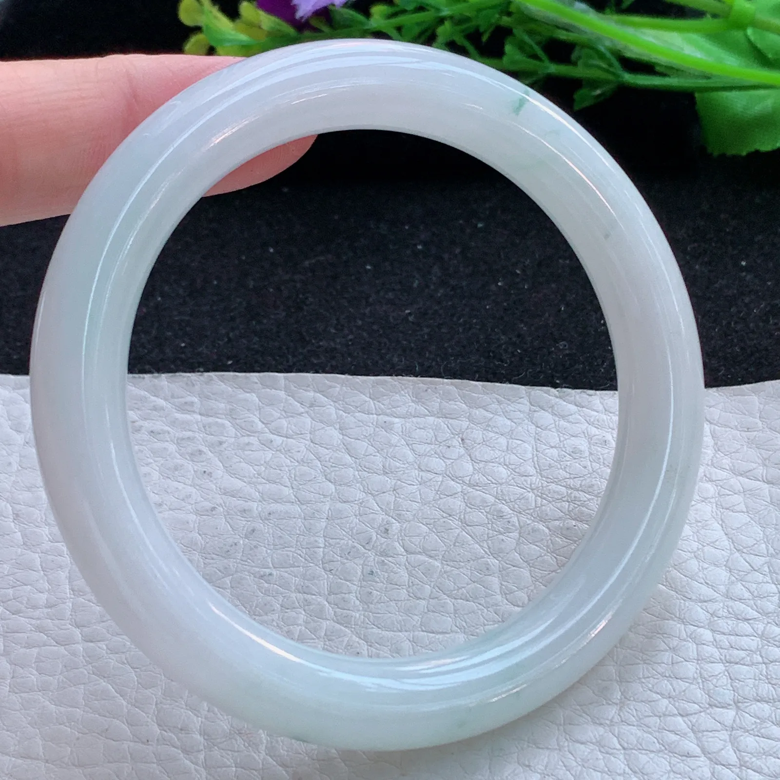 ss自然光58*9.6美人镯 缅甸翡翠a货玉手镯飘花圆条玉手环