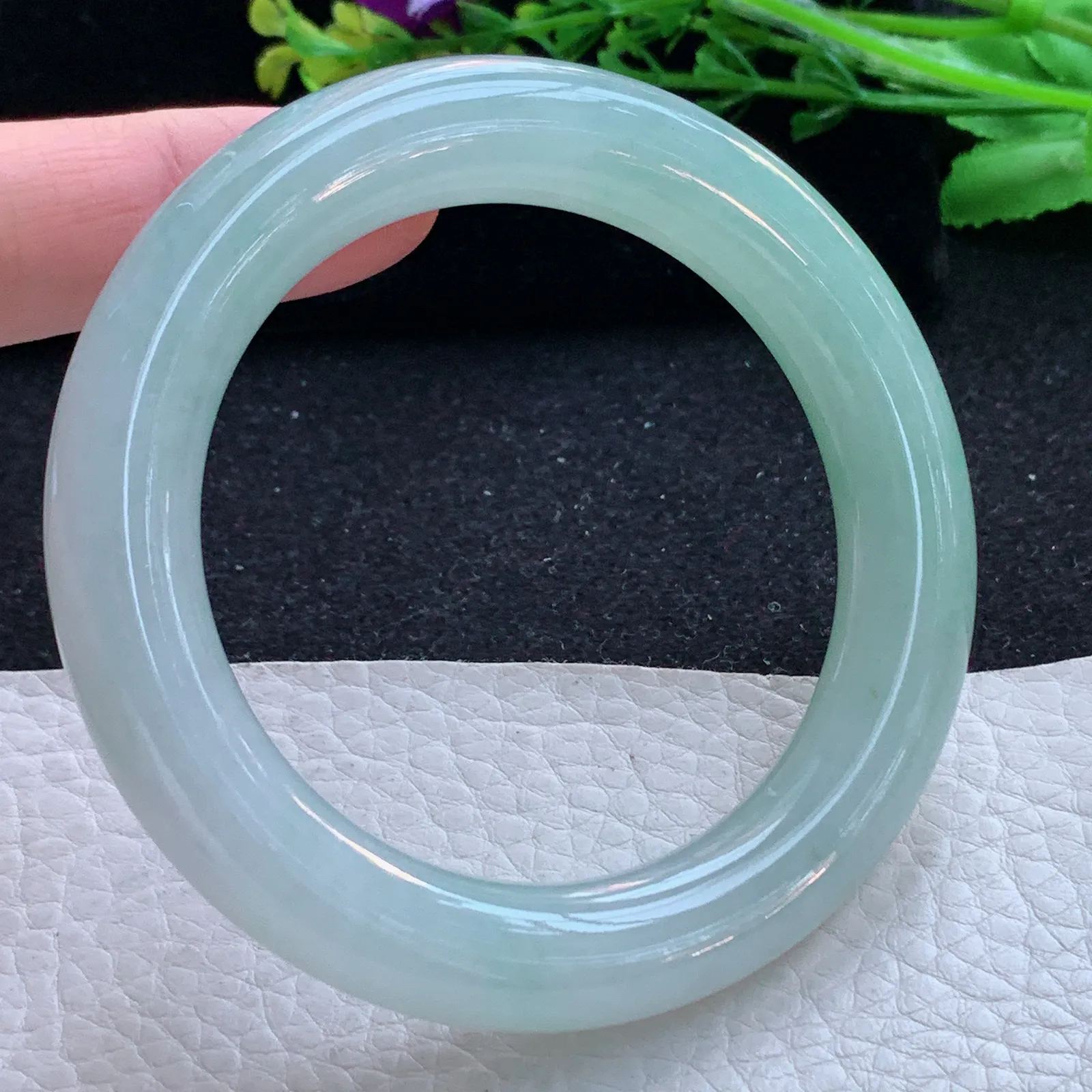 xd自然光55*11.2胖圆镯 缅甸翡翠a货玉手镯清新圆条玉手环