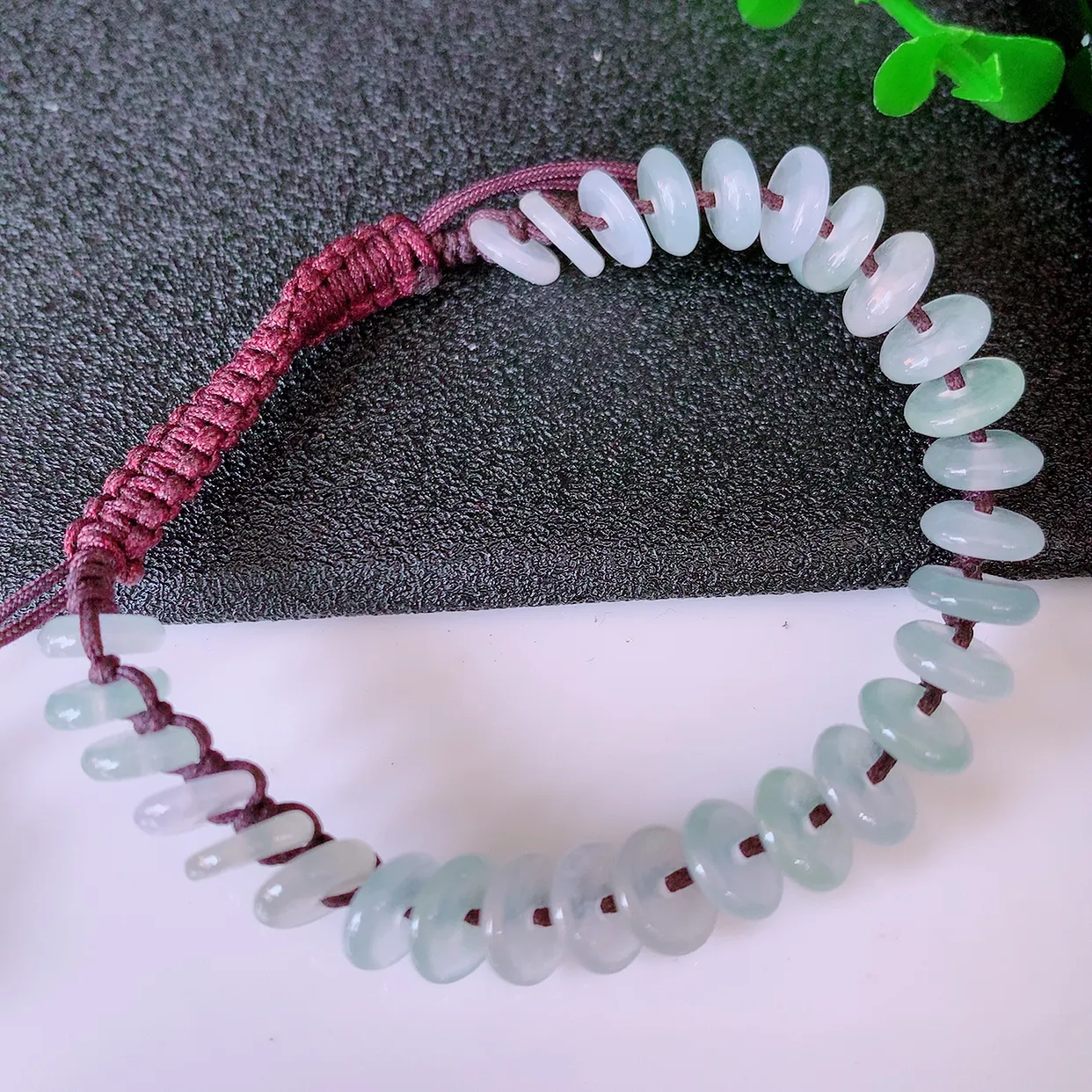 自然光实拍，冰种翡翠平安扣手串手链，种老水足，冰清玉润  颜色漂亮  #49.27取一尺寸7