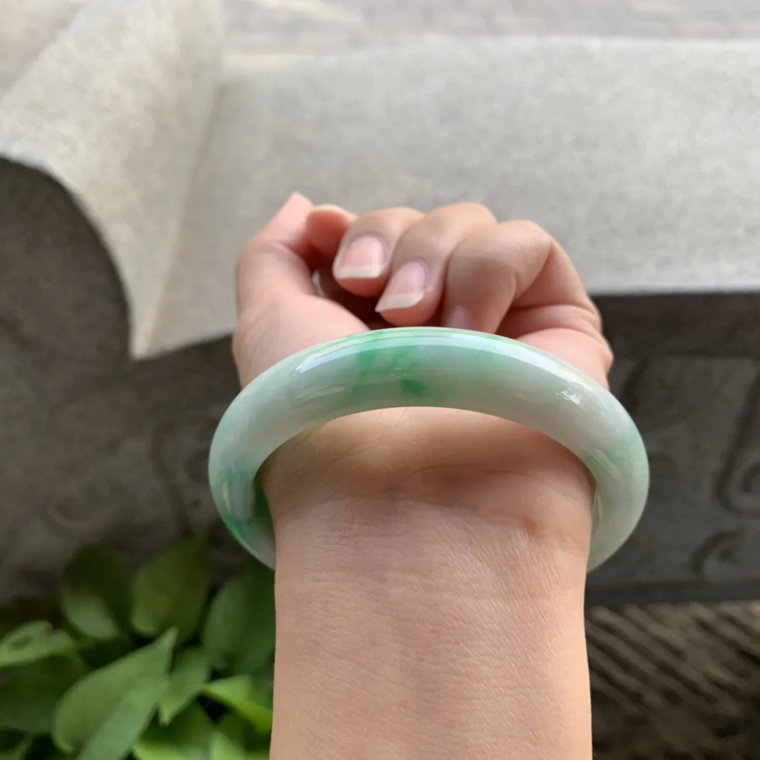 大圈口58.8-12-8.4 【飘绿正圈手镯】正圈58 59可戴