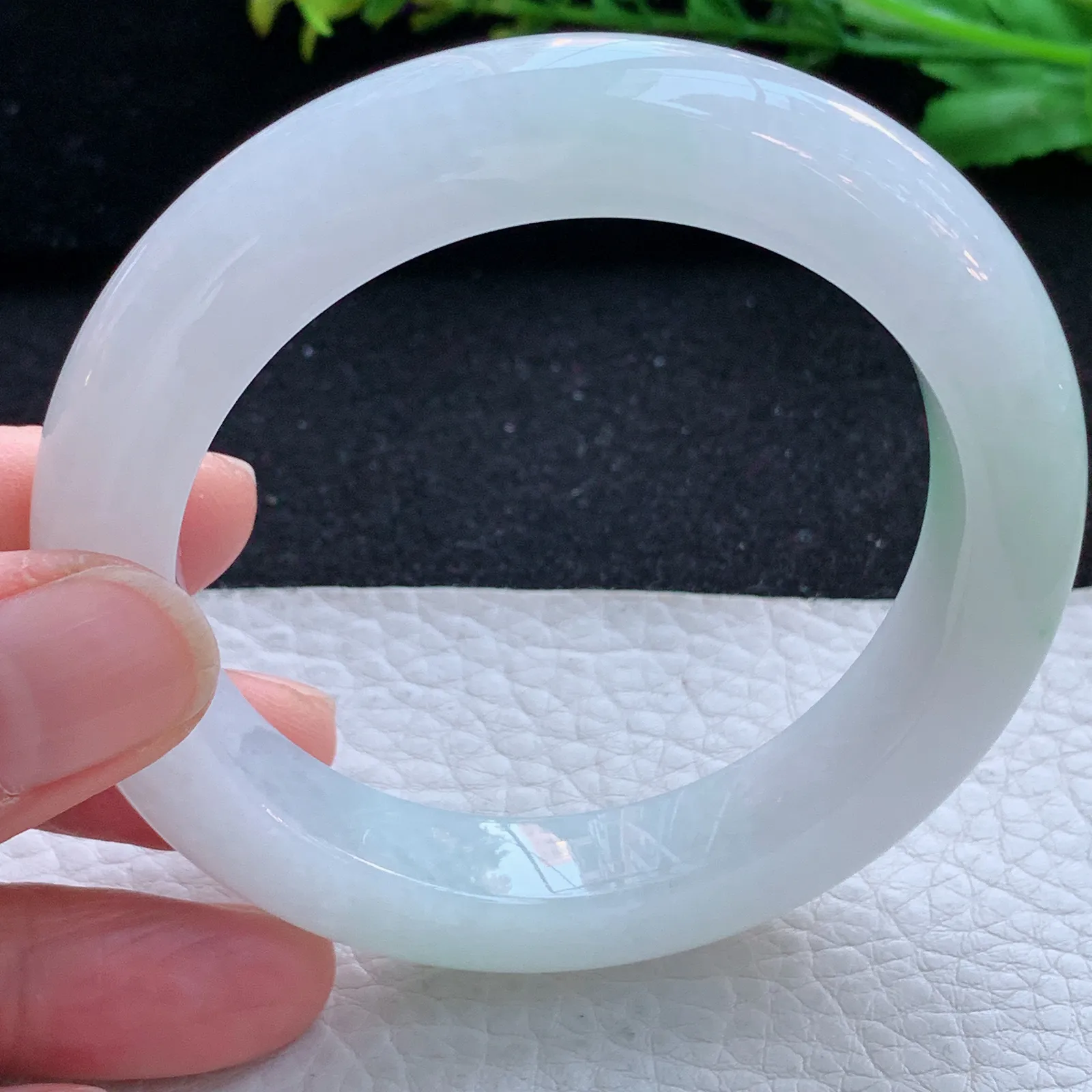 xd自然光55.5*11.5*10.3平安镯 缅甸翡翠a货玉手镯冰润飘阳绿宽边玉手环