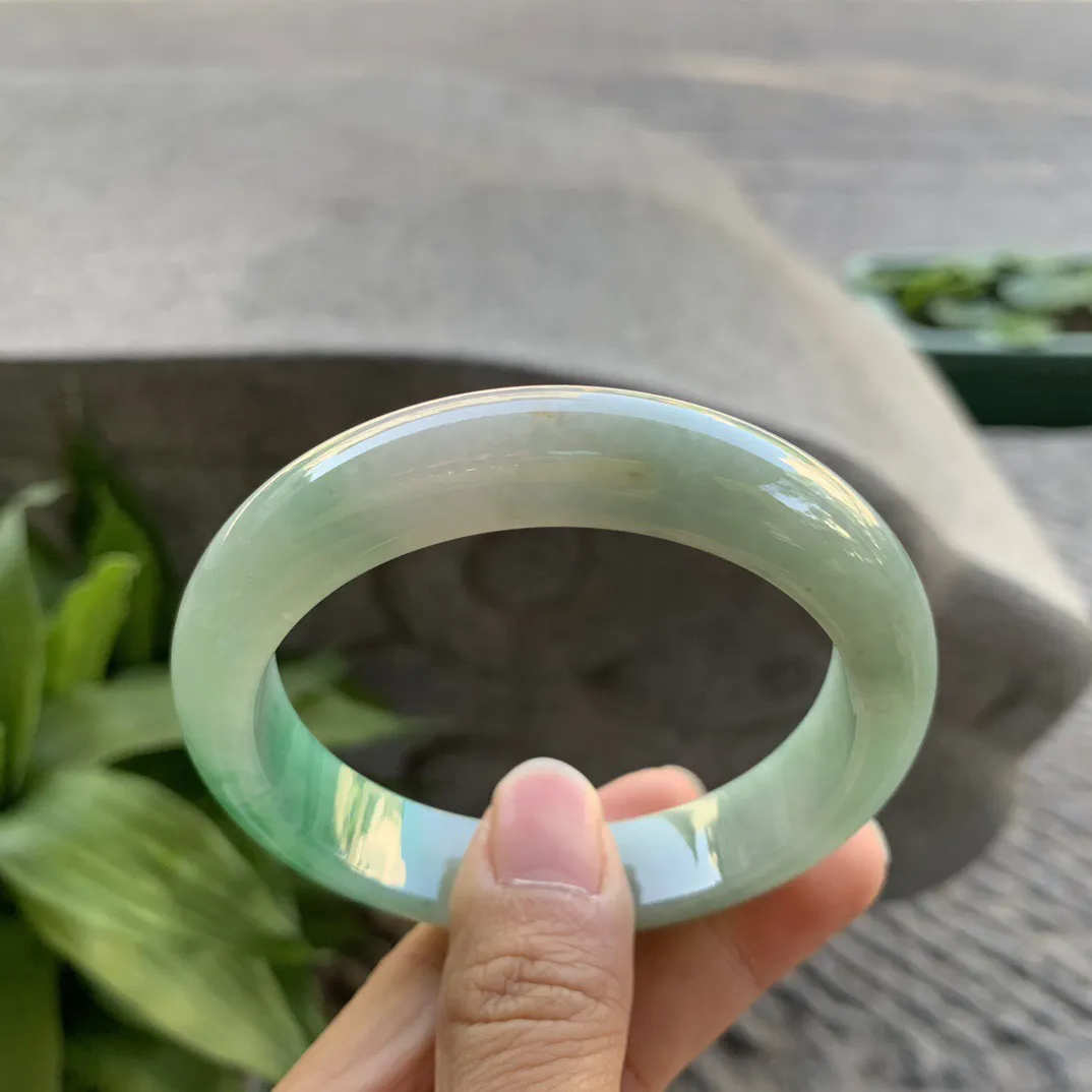 圈口56.8-12.7-8.7 【芙蓉阳绿正圈手镯】正圈56 57可戴