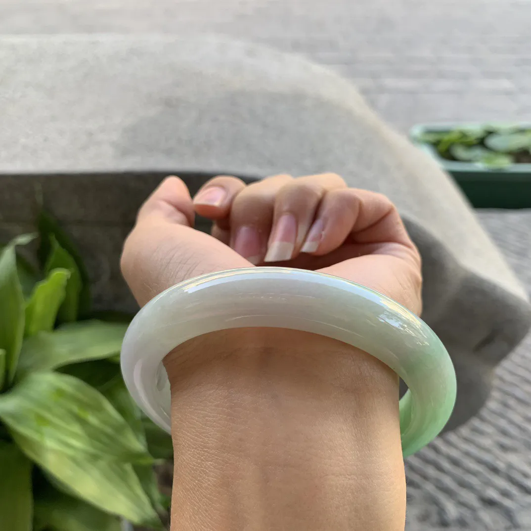 大圈口 63.7-12.2-10.2【飘绿正圈手镯】正圈63 64可戴