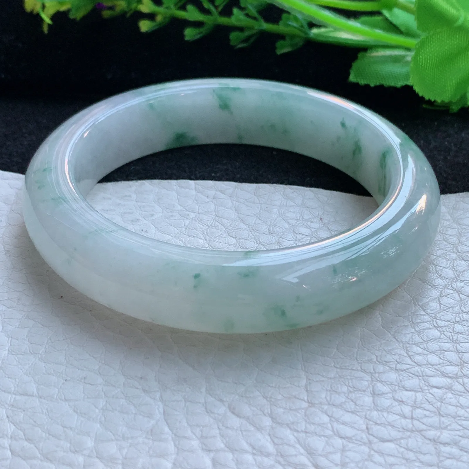 js自然光56*13.3*9.3平安镯 缅甸翡翠a货玉手镯冰飘花宽边玉手环