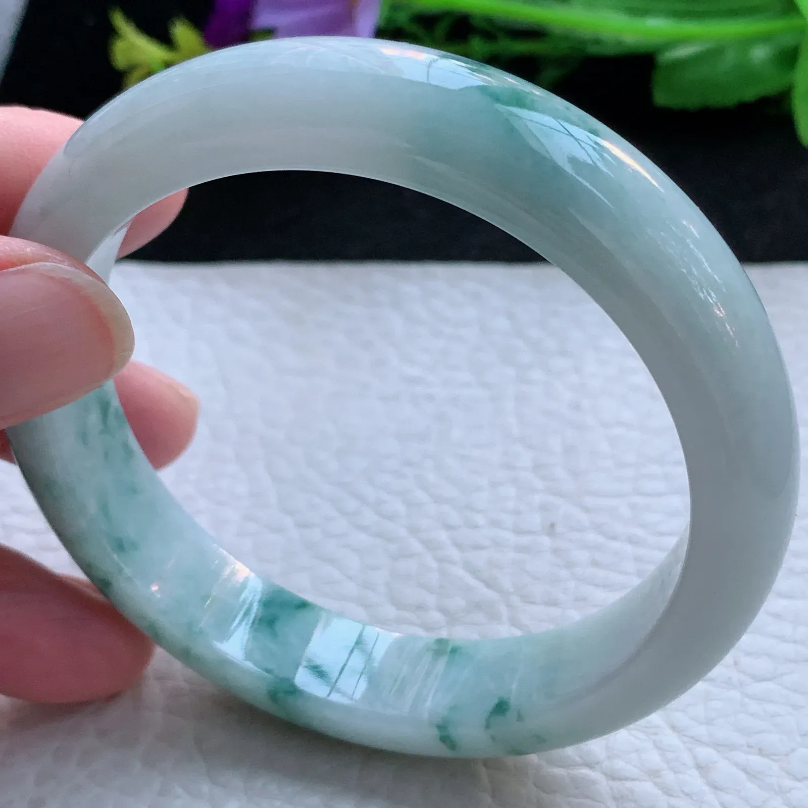 js自然光58.5*13*8平安镯 缅甸翡翠a货玉手镯飘花宽边玉手环