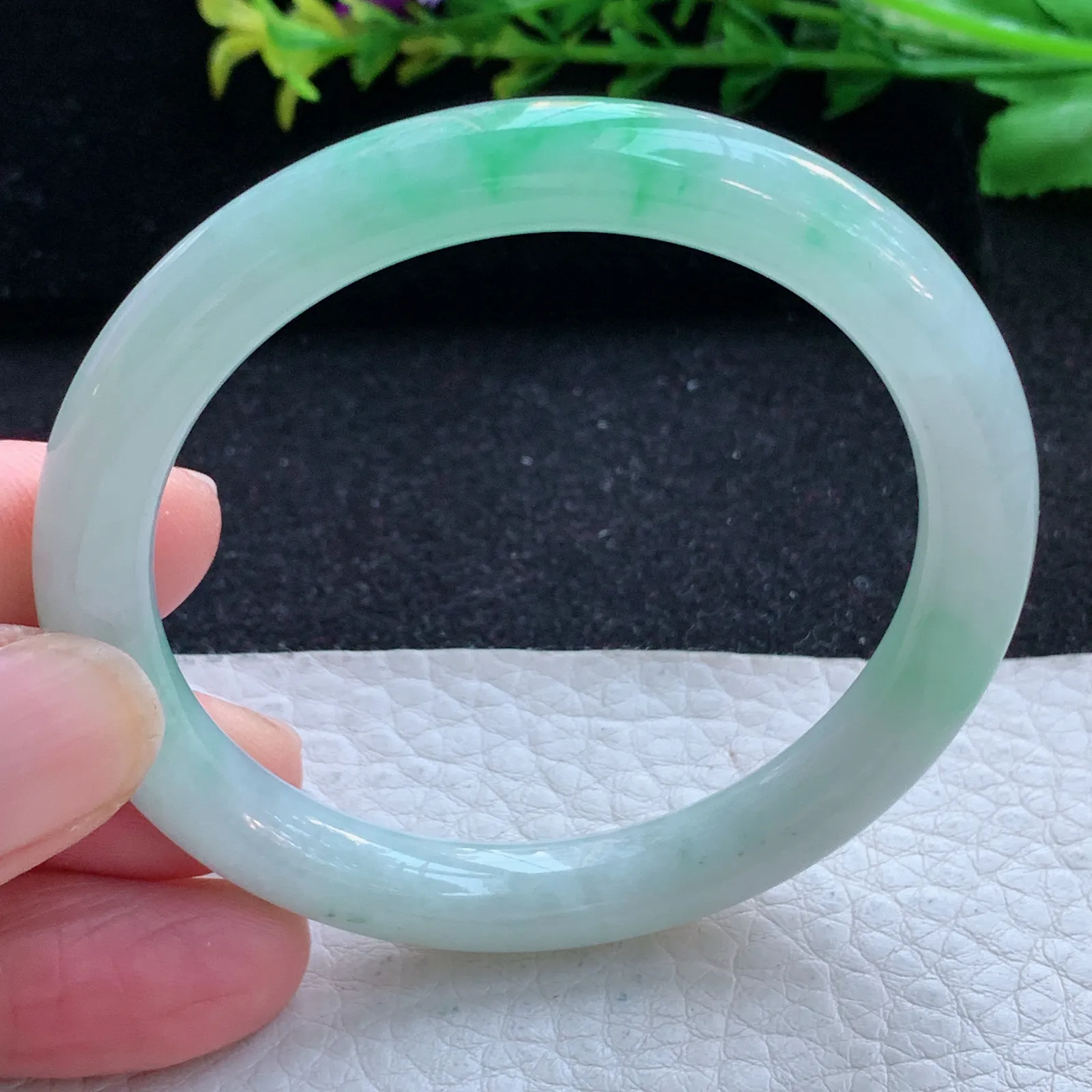 n小圈口51.5*8*7.6叮当镯 缅甸翡翠a货玉手镯冰飘绿圆条美人镯 玉手环