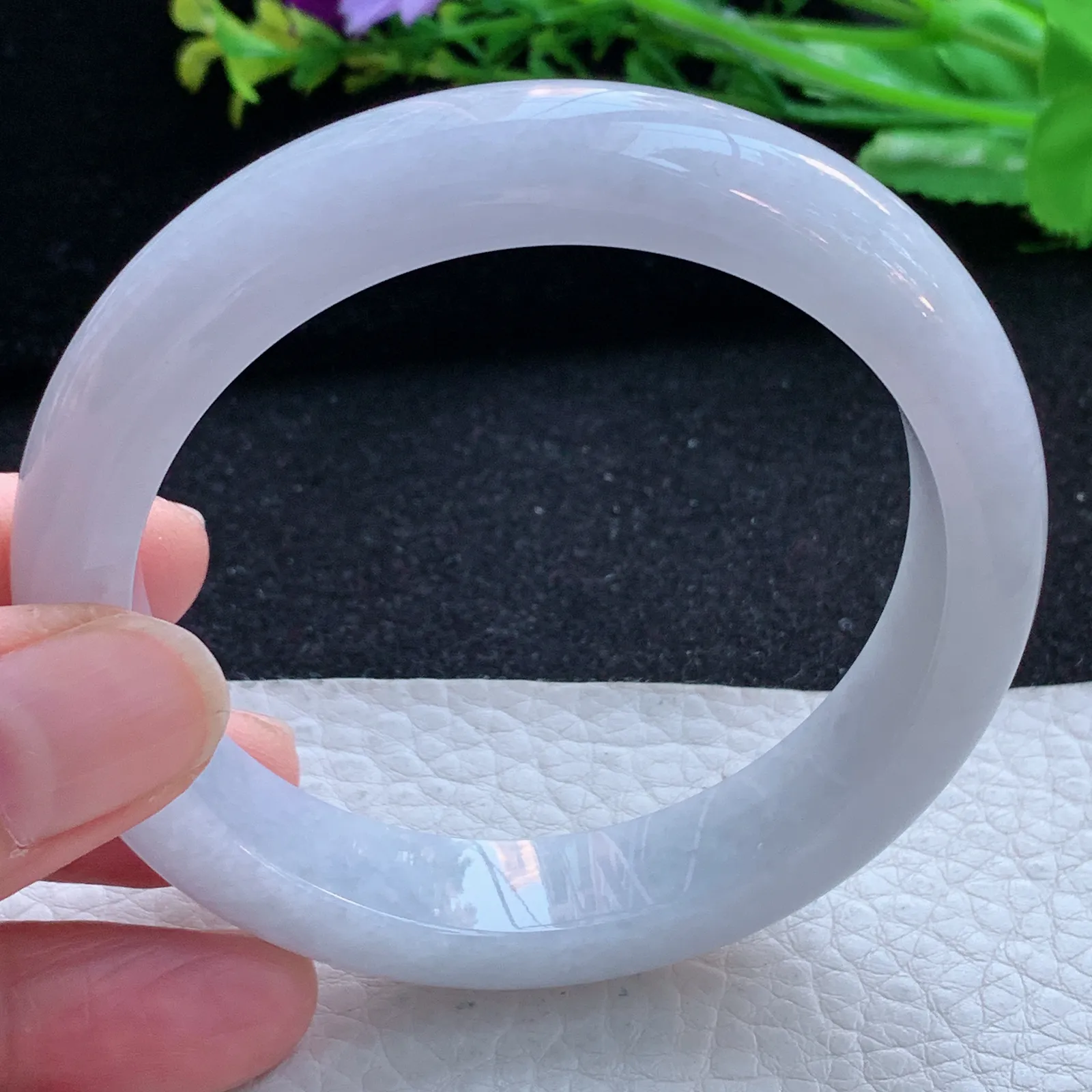 hy自然光58*12.5*8.6平安镯 缅甸翡翠a货玉手镯淡紫底宽边玉手环