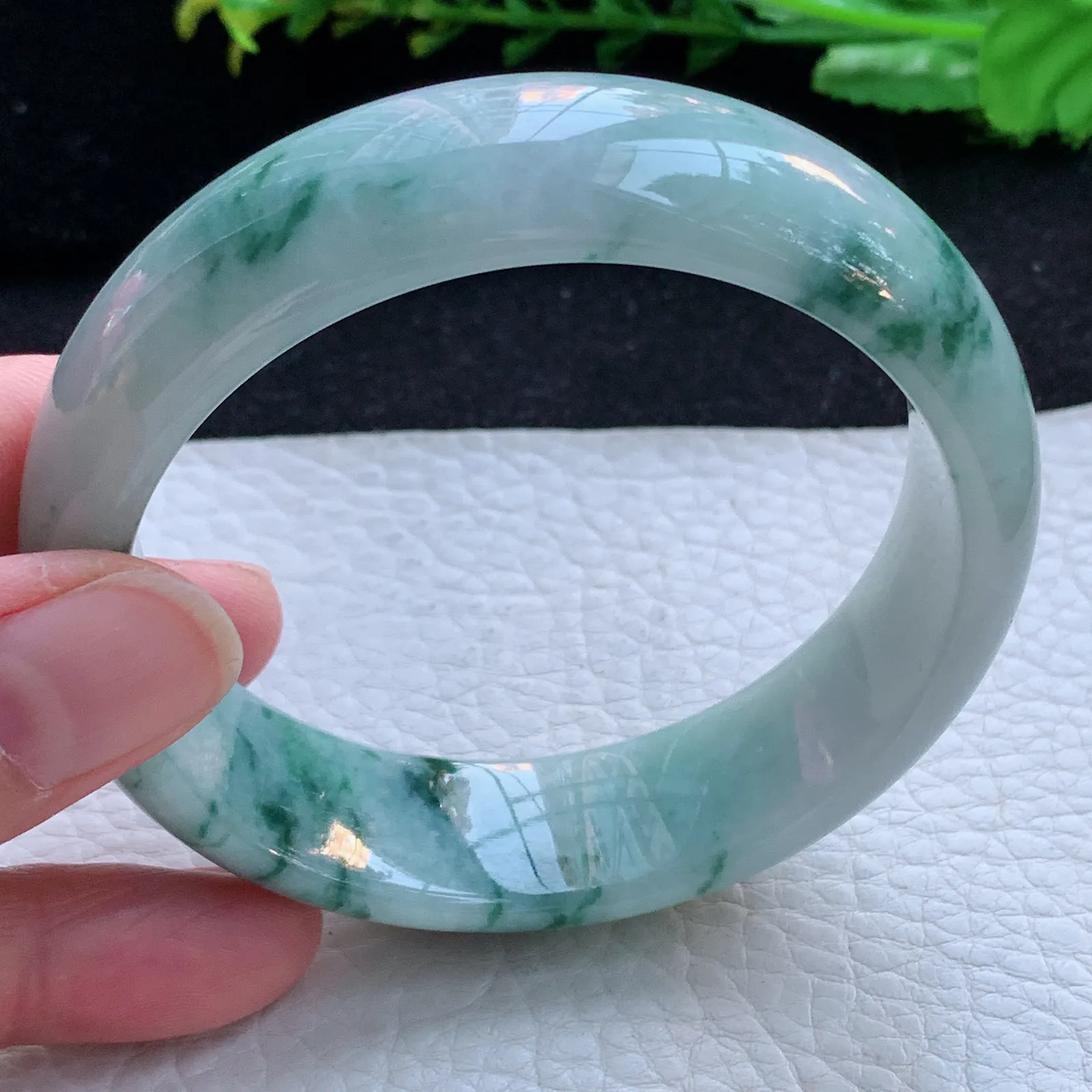 hh大圈口60*18*8.5轮胎镯 缅甸翡翠a货玉手镯飘花大气宽边玉手环