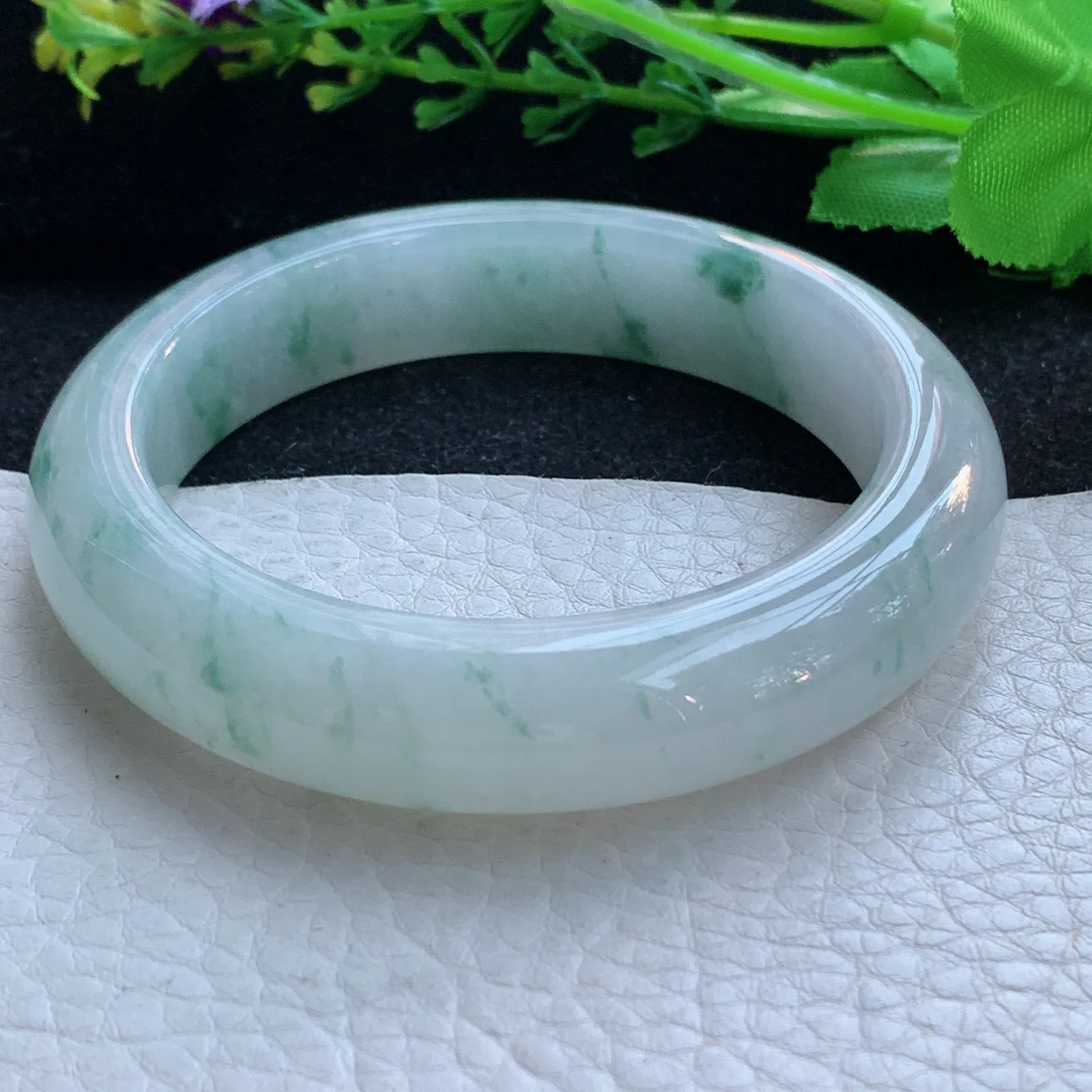 js自然光56*13.3*9.3平安镯 缅甸翡翠a货玉手镯冰飘花宽边玉手环