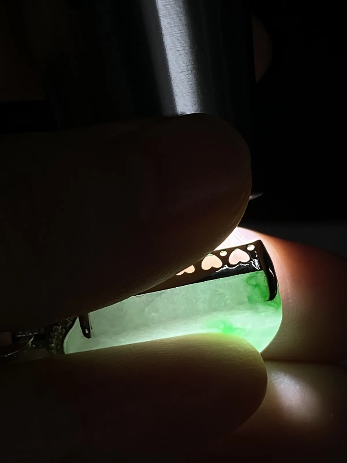 翡翠冰糯种飘绿无事牌，印记：G18K