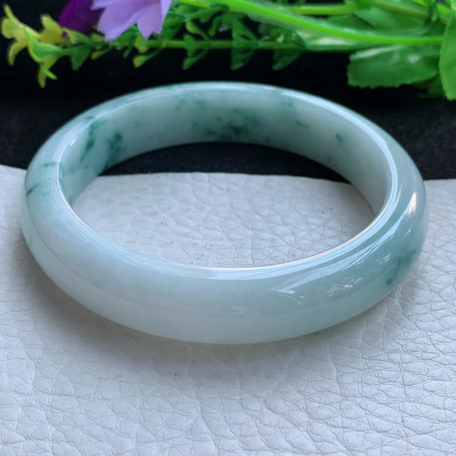 js自然光58.5*13*8平安镯 缅甸翡翠a货玉手镯飘花宽边玉手环