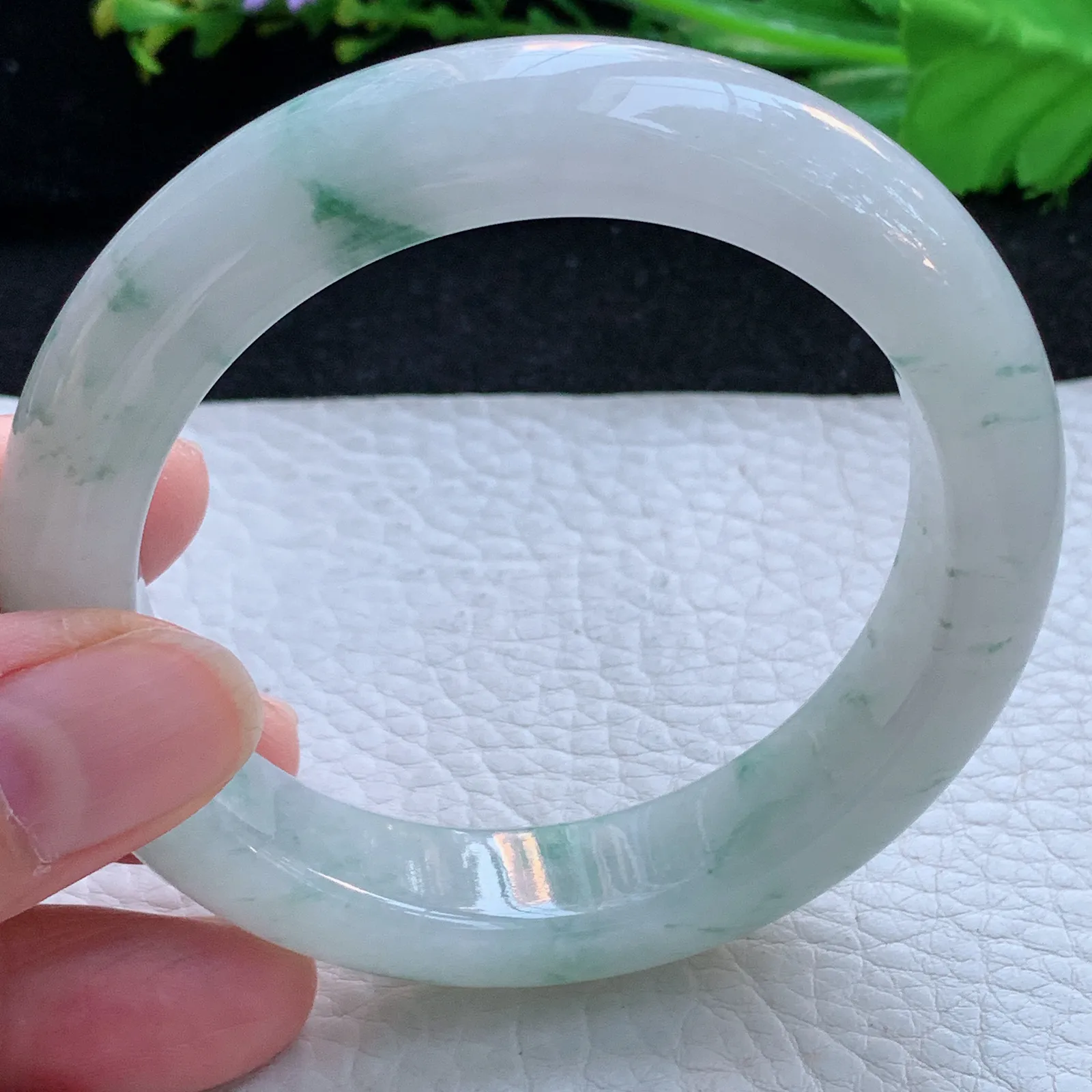 js自然光56*13.3*9.3平安镯 缅甸翡翠a货玉手镯冰飘花宽边玉手环