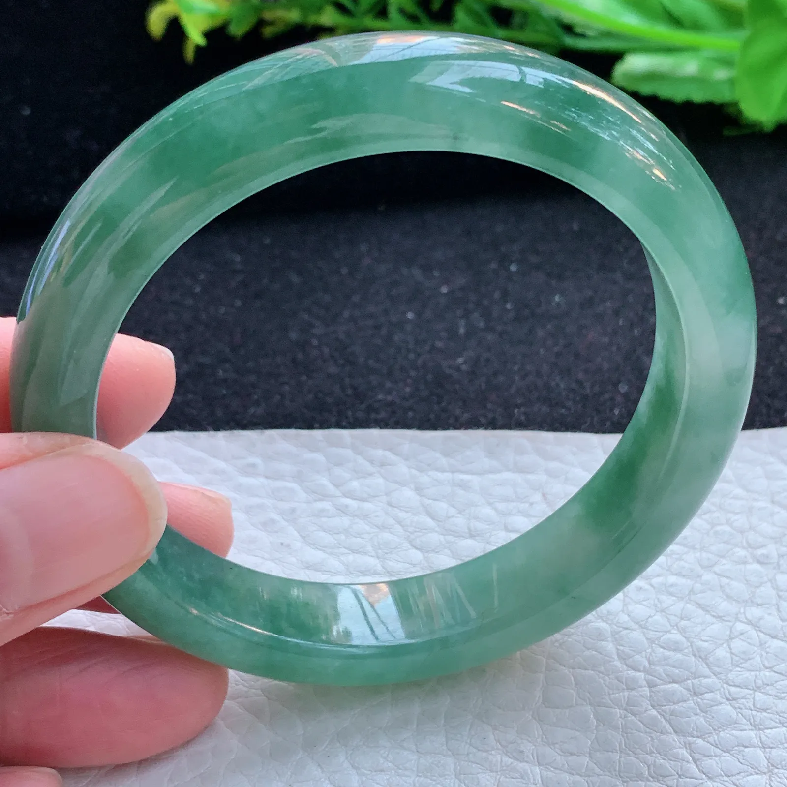 js自然光57.8*12.2*8.2平安镯 缅甸翡翠a货玉手镯冰油宽边玉手环