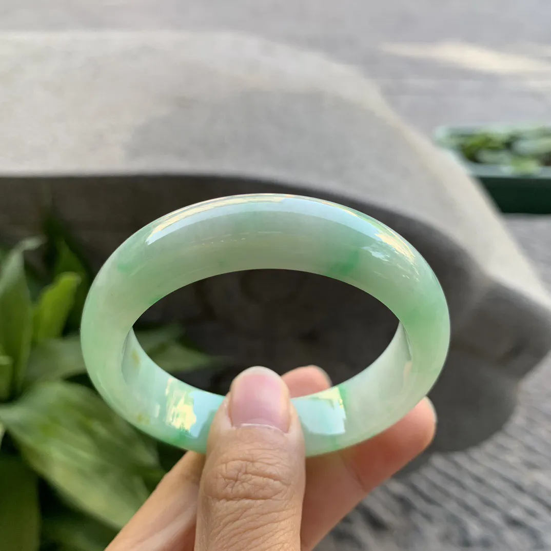小圈口50.8-13.1-8.3 【飘阳绿正圈手镯】正圈50 51可戴