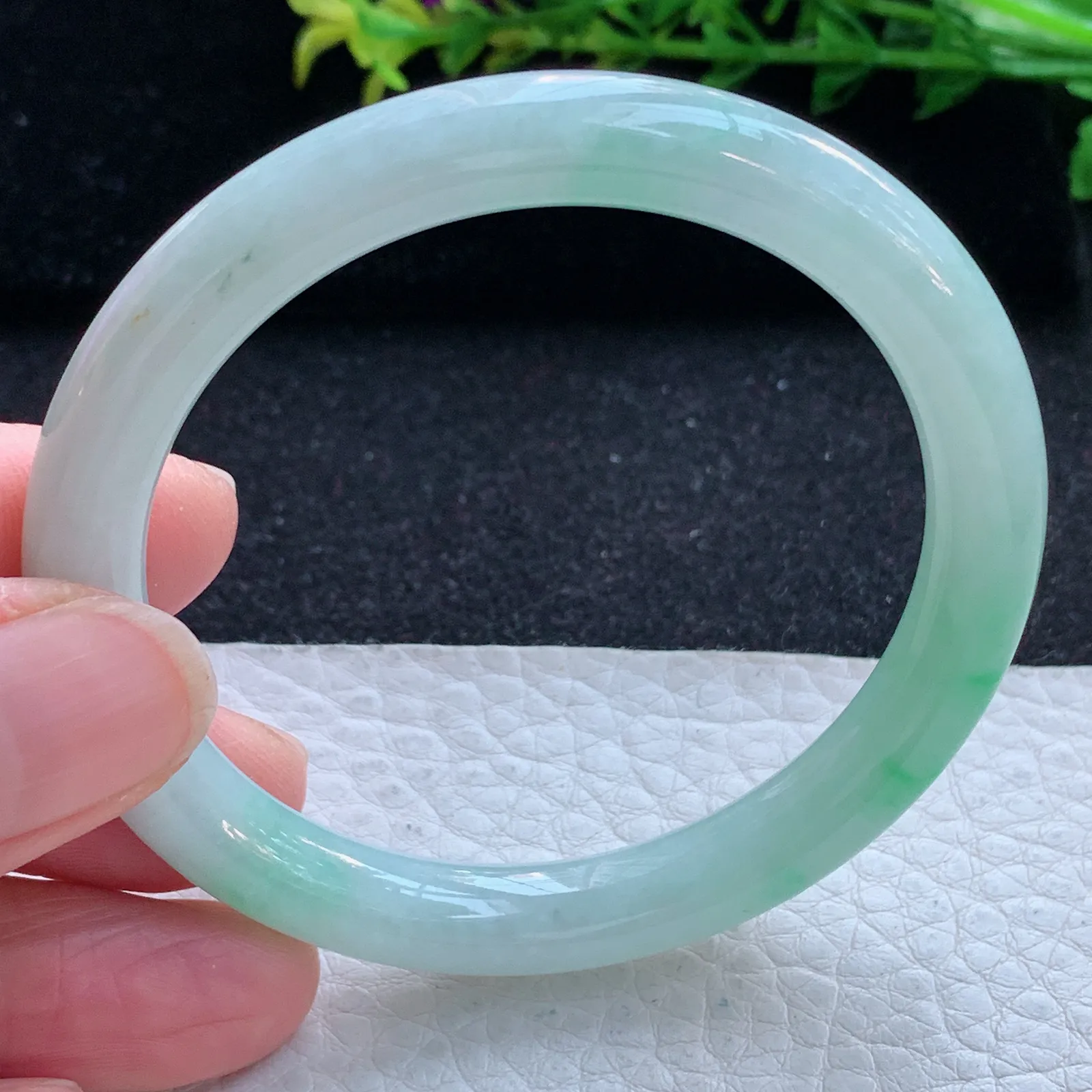 n小圈口51.5*8*7.6叮当镯 缅甸翡翠a货玉手镯冰飘绿圆条美人镯 玉手环