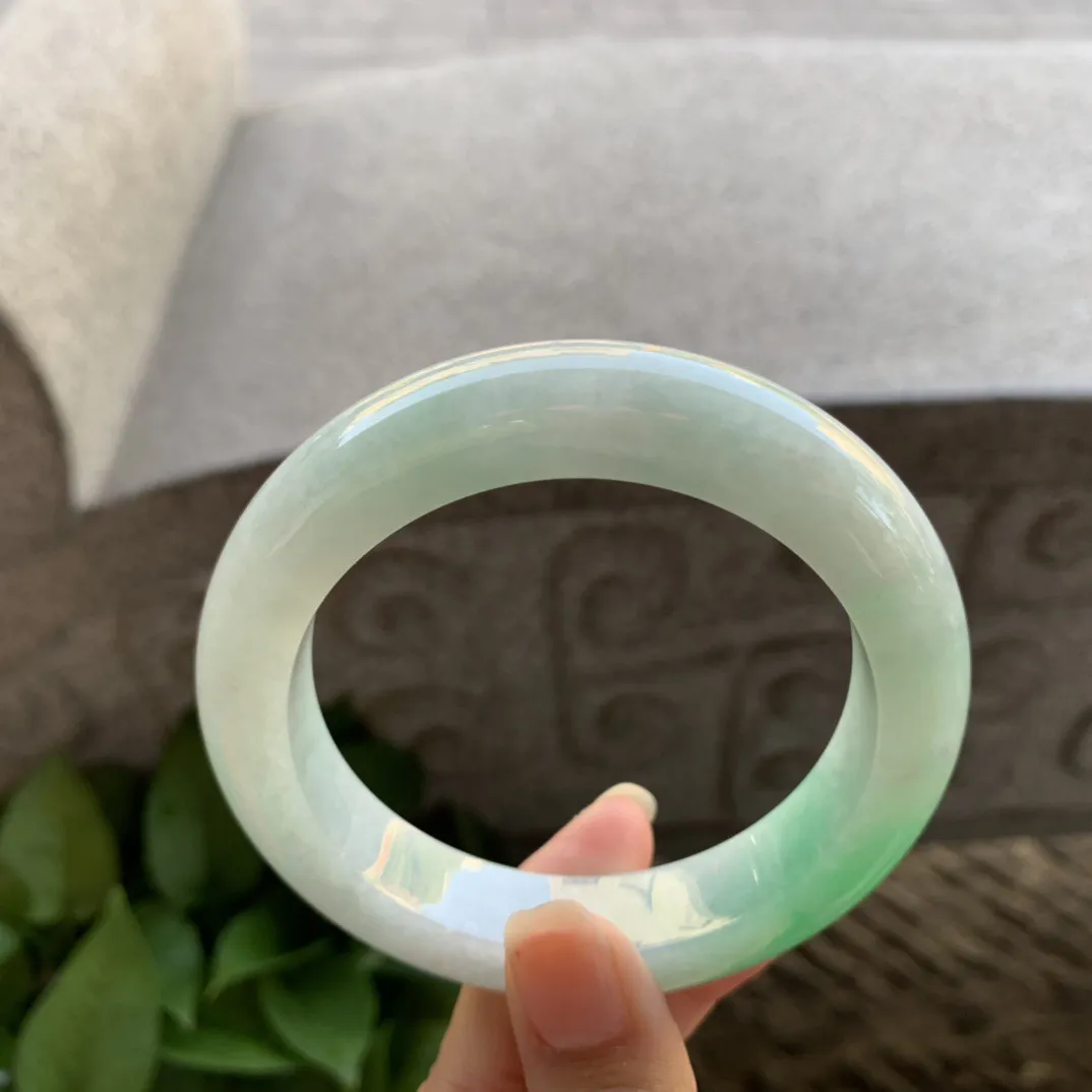 大圈口59.4-14-10.6 【阳绿正圈手镯】正圈59 60可戴