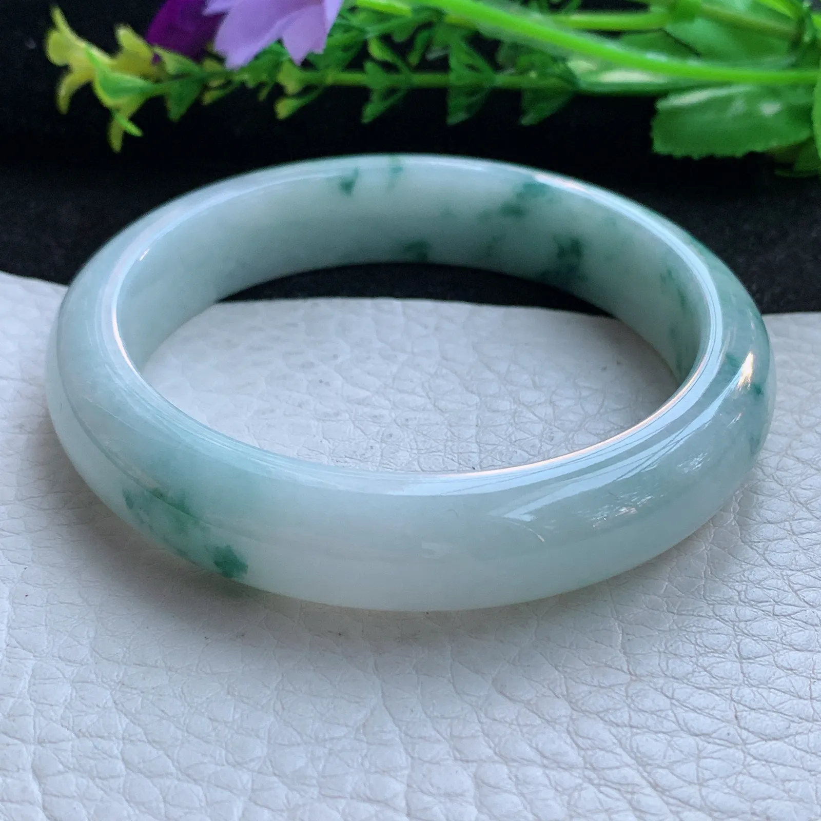 js自然光58.5*13*8平安镯 缅甸翡翠a货玉手镯飘花宽边玉手环